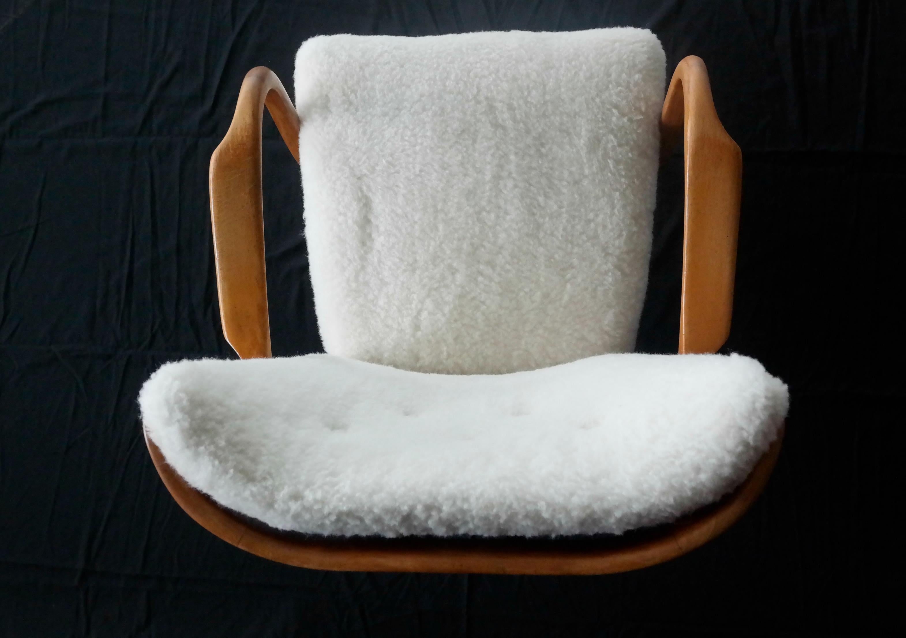 Mid-20th Century Alfred Christensen Danish Open-Arm Lounge Chair Covered in Lambswool, 1940s