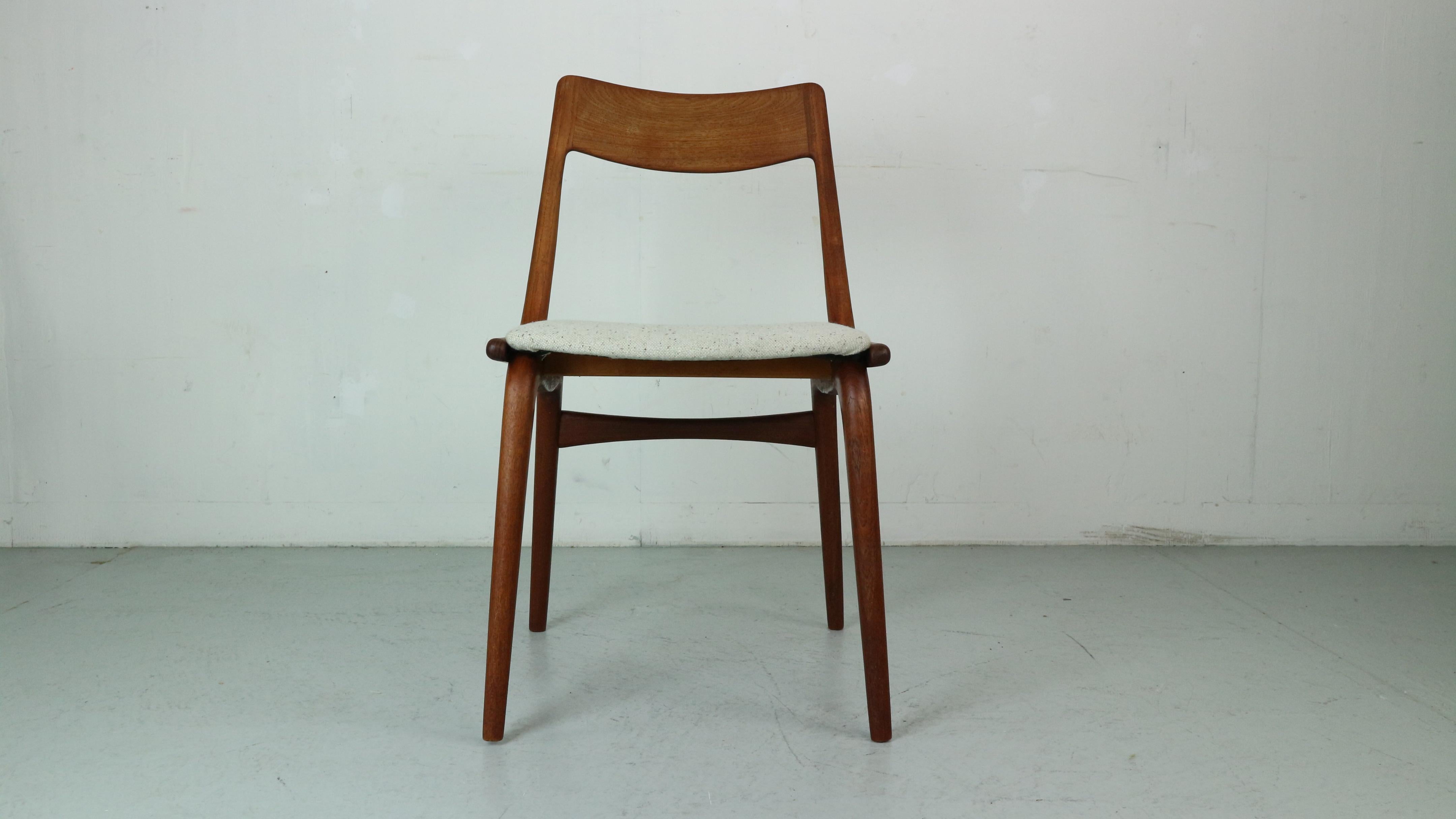 Alfred Christensen: 4er-Set Stühle „Boomerang“ aus dänischem Teakholz im Angebot 1