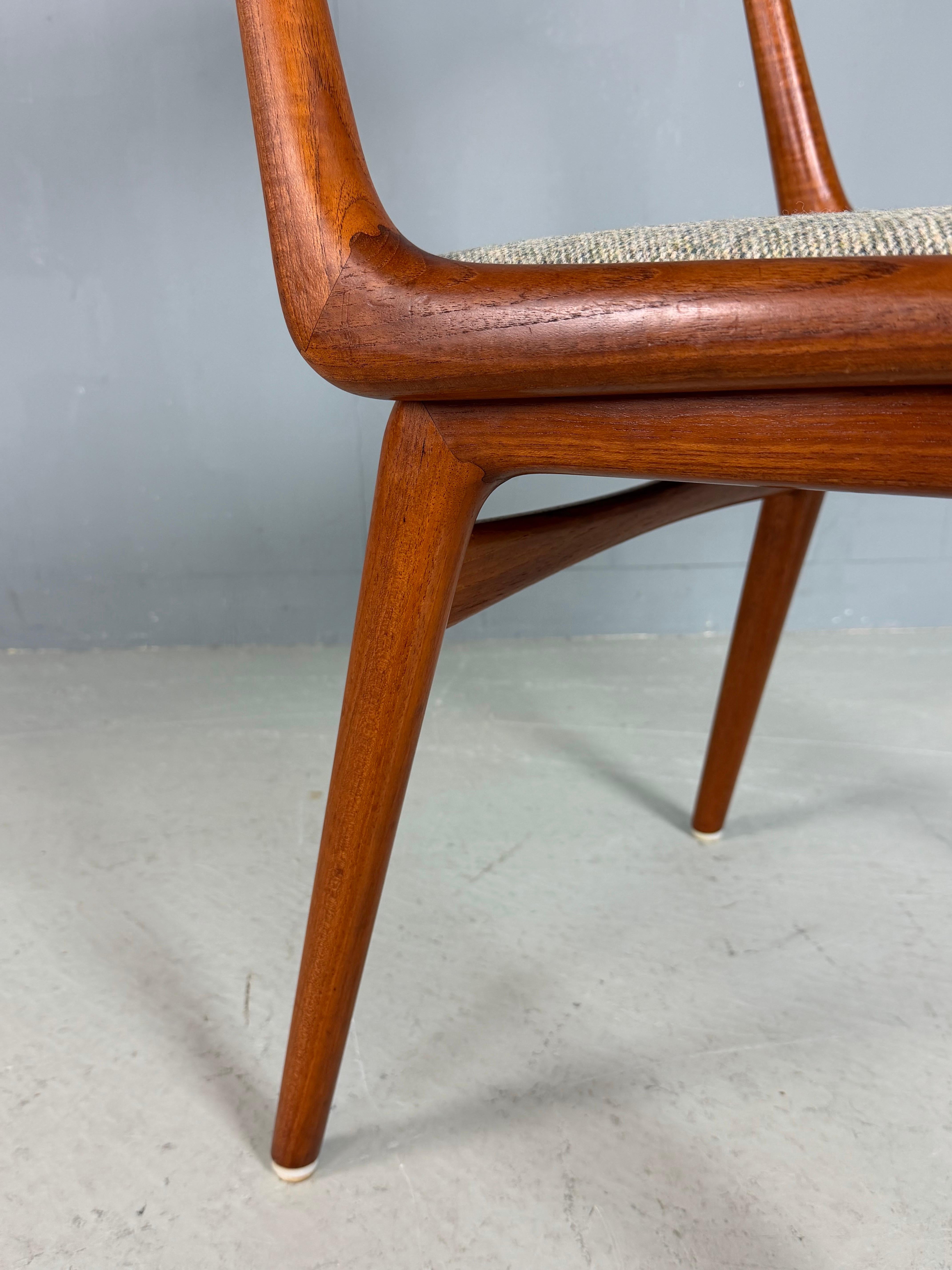 Alfred Christensen: 6er-Set Stühle „Boomerang“ aus dänischem Teakholz im Angebot 10