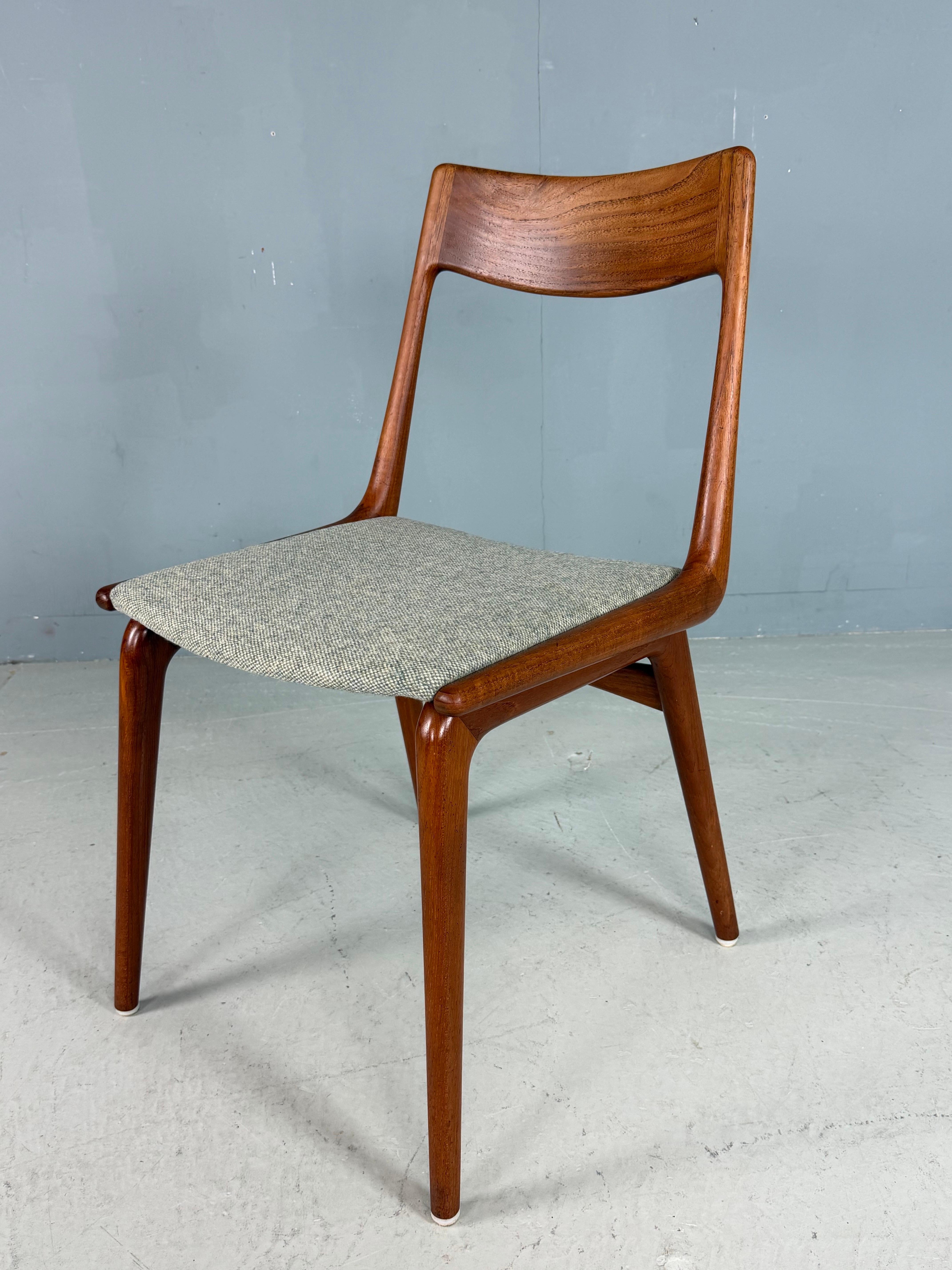 Alfred Christensen: 6er-Set Stühle „Boomerang“ aus dänischem Teakholz (Dänisch) im Angebot