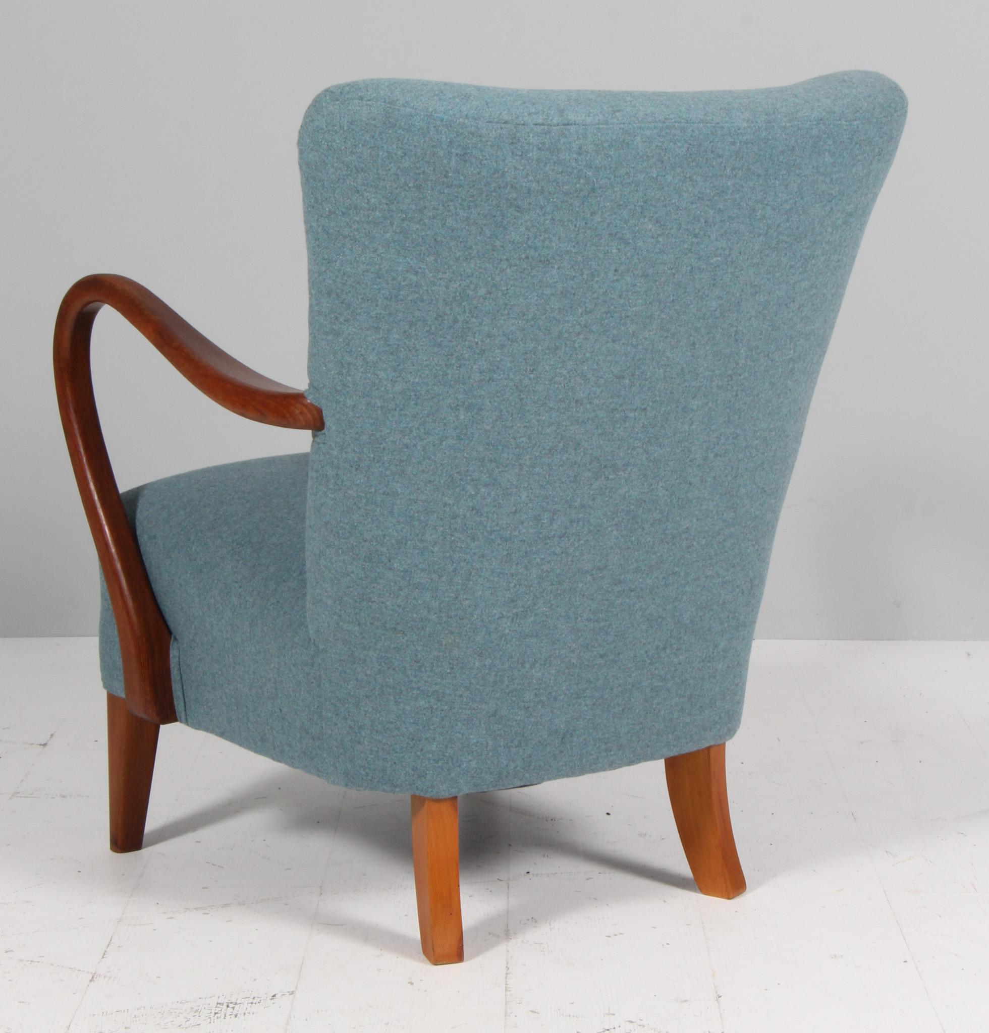 Sheepskin Alfred Christensen, Lounge chair in boucle, 1940s For Sale
