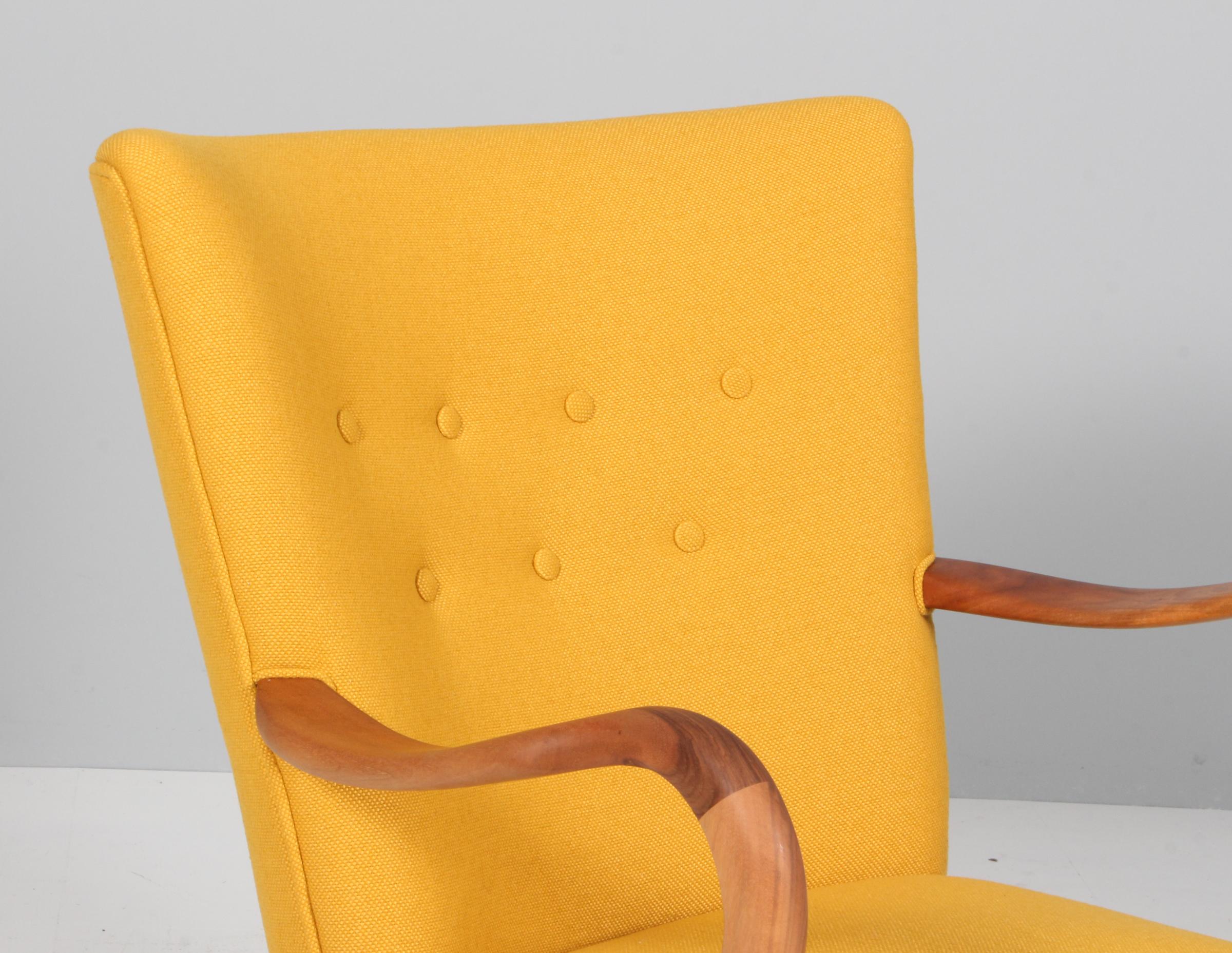 Milieu du XXe siècle Alfred Christensen, Chaise longue en laine jaune, années 1940