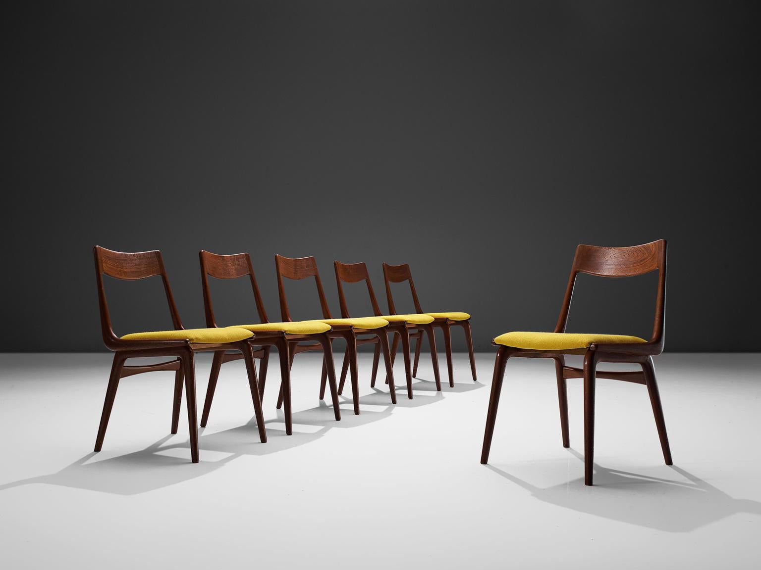 Alfred Christiansen for Slagelse Mobelvaerk, set of six 'Boomerang' chairs, teak and yellow fabric, Denmark, 1950s.

Set of six clearly shaped chairs with elegant legs and back. On the sides of the seating there is a boomerang shaped wood