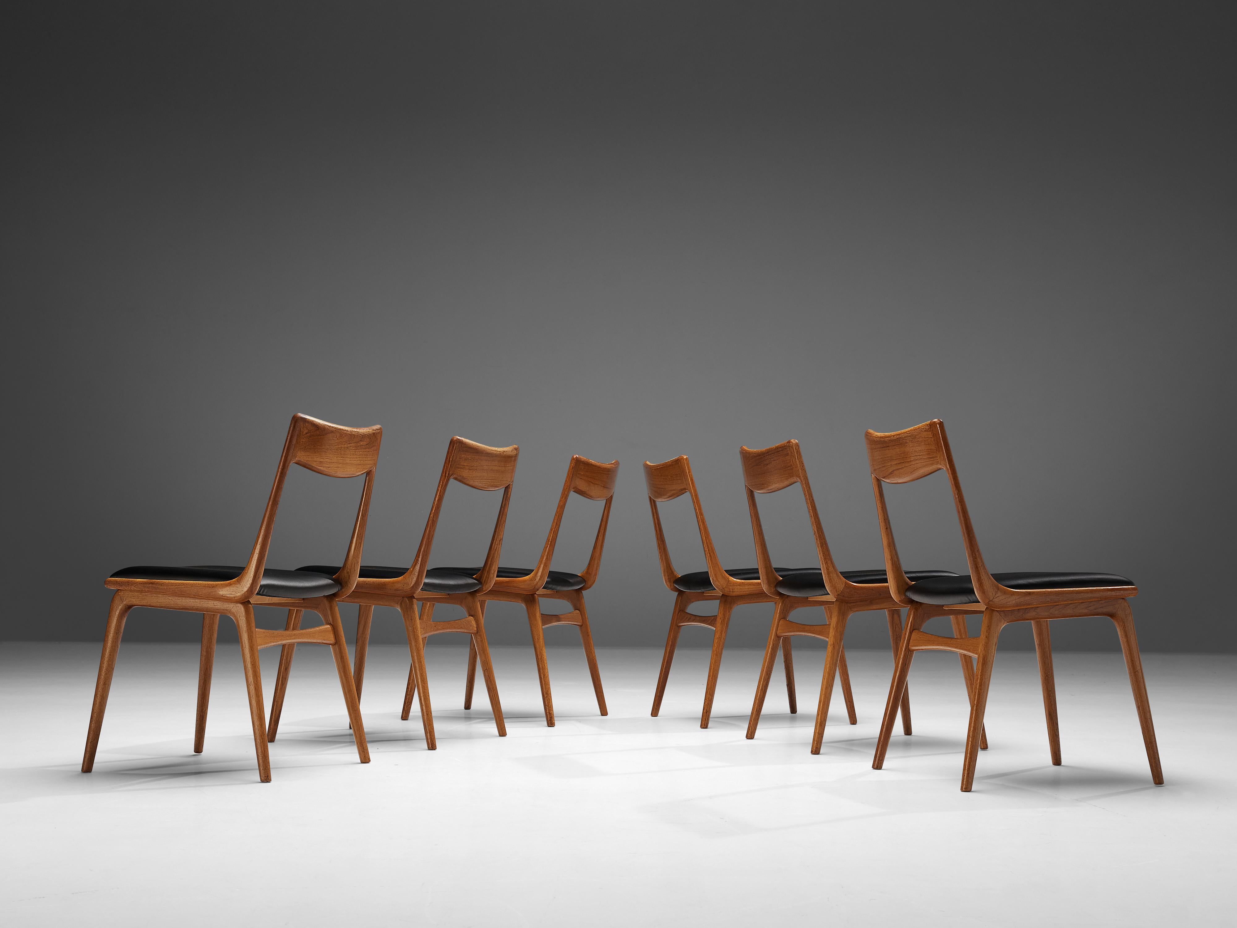 Alfred Christiansen for Slagelse Mobelvaerk, set of six 'Boomerang' dining chairs, teak, leather, Denmark, 1950s.

Set of six dining chairs with elegant legs and back. On the sides of the seat there is a boomerang shaped wood construction that