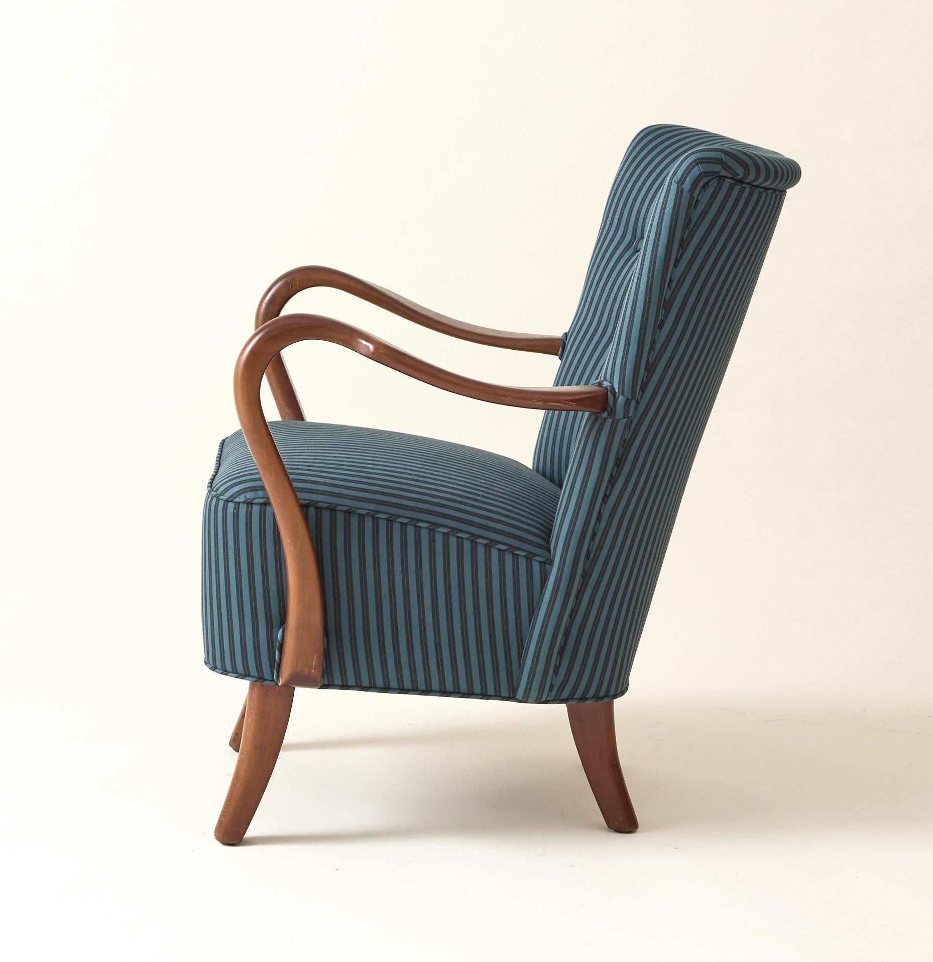Mid-Century moderno Sedia moderna danese Alfred Christiansen in tessuto di cotone a righe blu, 1940 in vendita