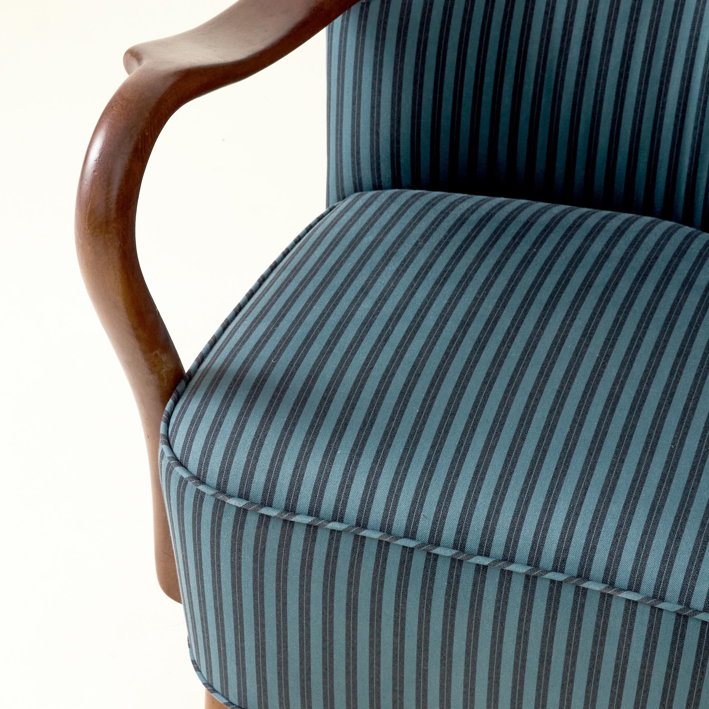 Sedia moderna danese Alfred Christiansen in tessuto di cotone a righe blu, 1940 In condizioni buone in vendita a Brooklyn, NY