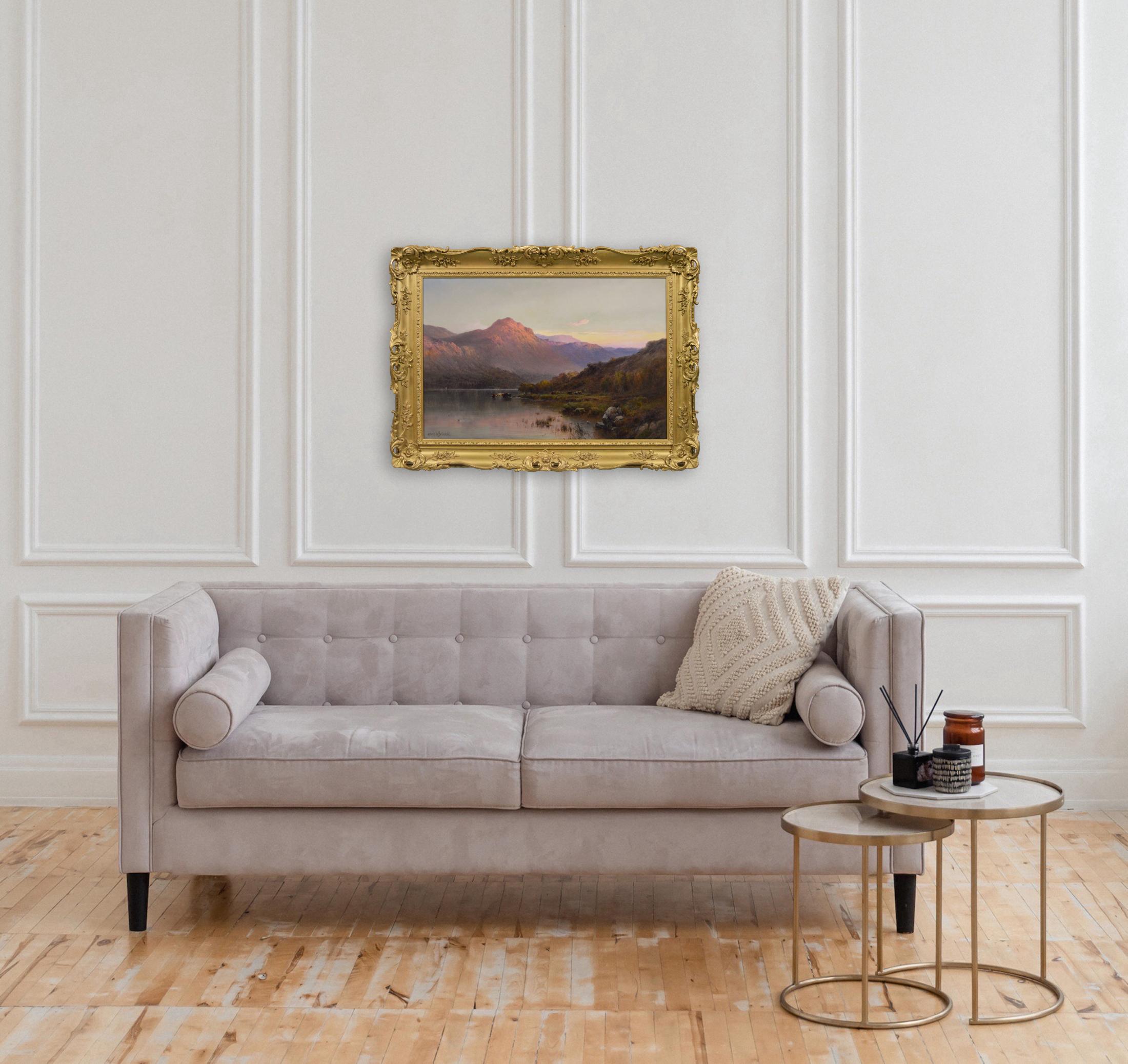 Paesaggio delle Highlands scozzesi del XIX secolo dipinto a olio con un Loch al tramonto in vendita 6
