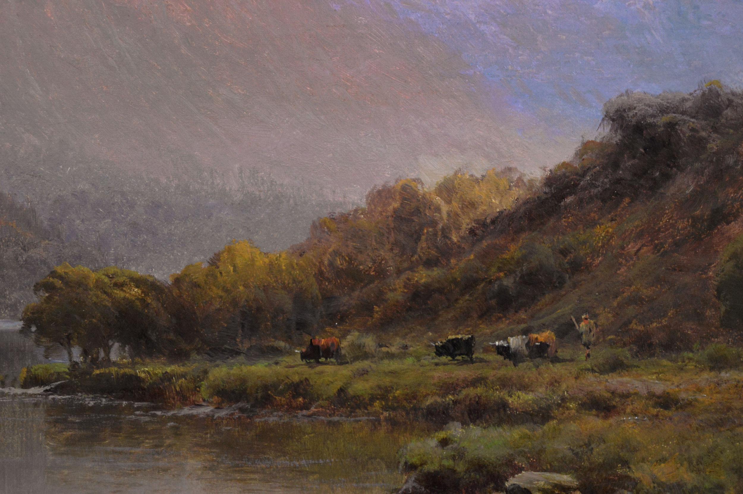 Paesaggio delle Highlands scozzesi del XIX secolo dipinto a olio con un Loch al tramonto - Landscape Painting Marrone di Alfred de Breanski Sr.