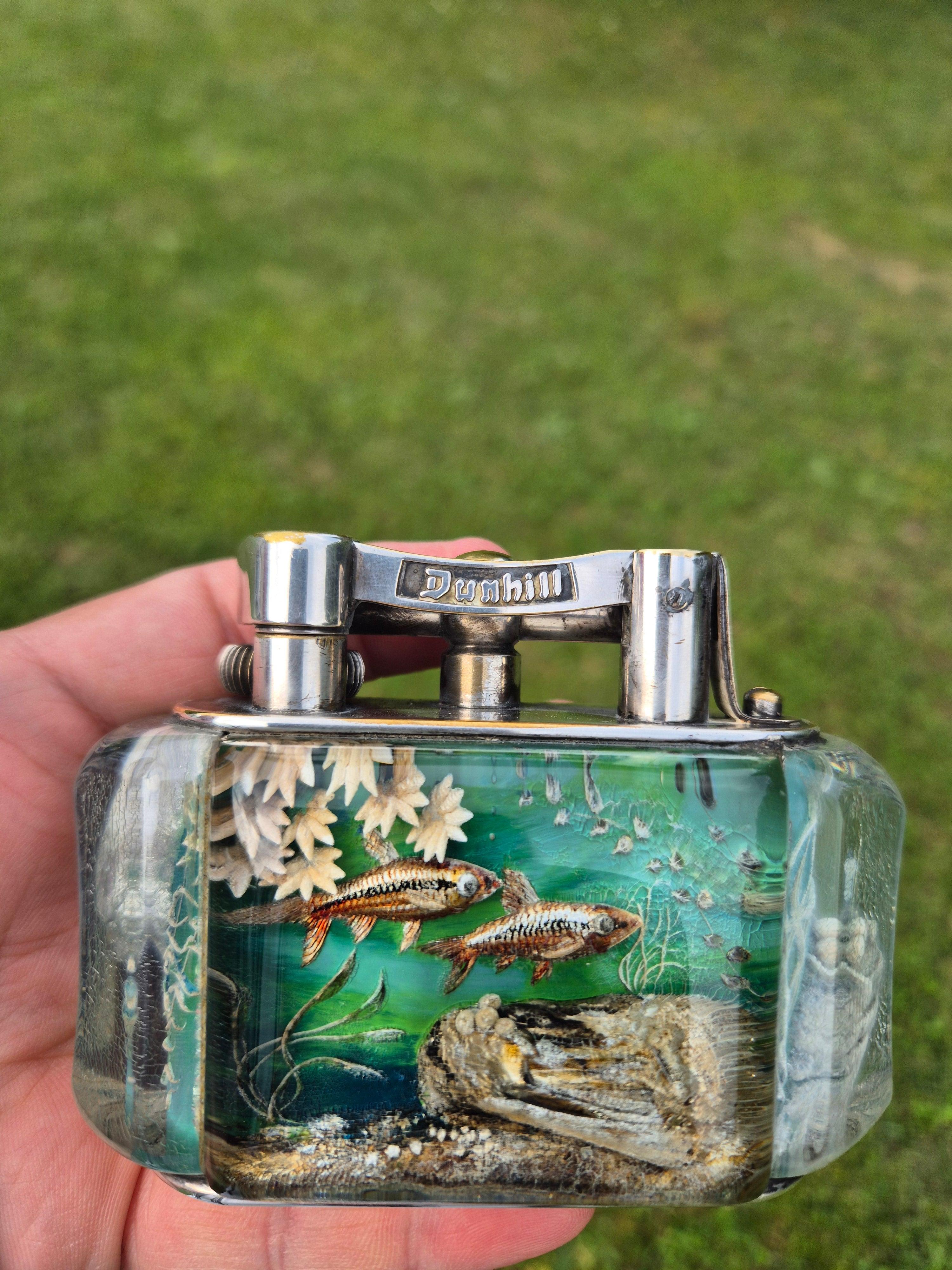 Ottone ALFRED Dunhill 1949 Desk Aquarium Lift Arm Petrol Lighter Perspex Lucite & Steele in vendita