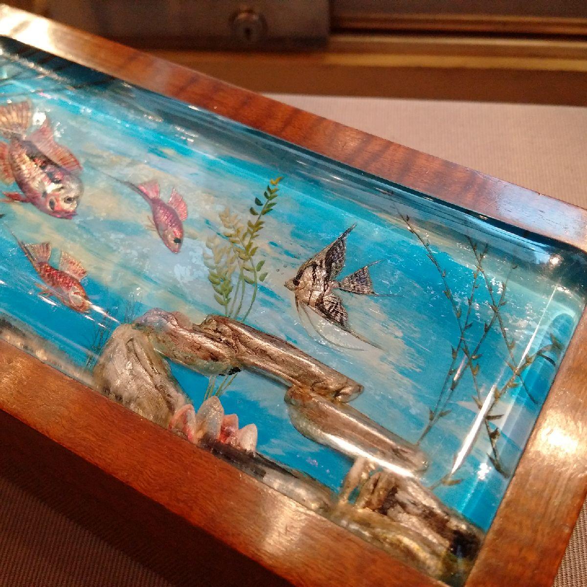 Hand-Carved Alfred Dunhill Aquarium cigar or cigarette box, 1950s