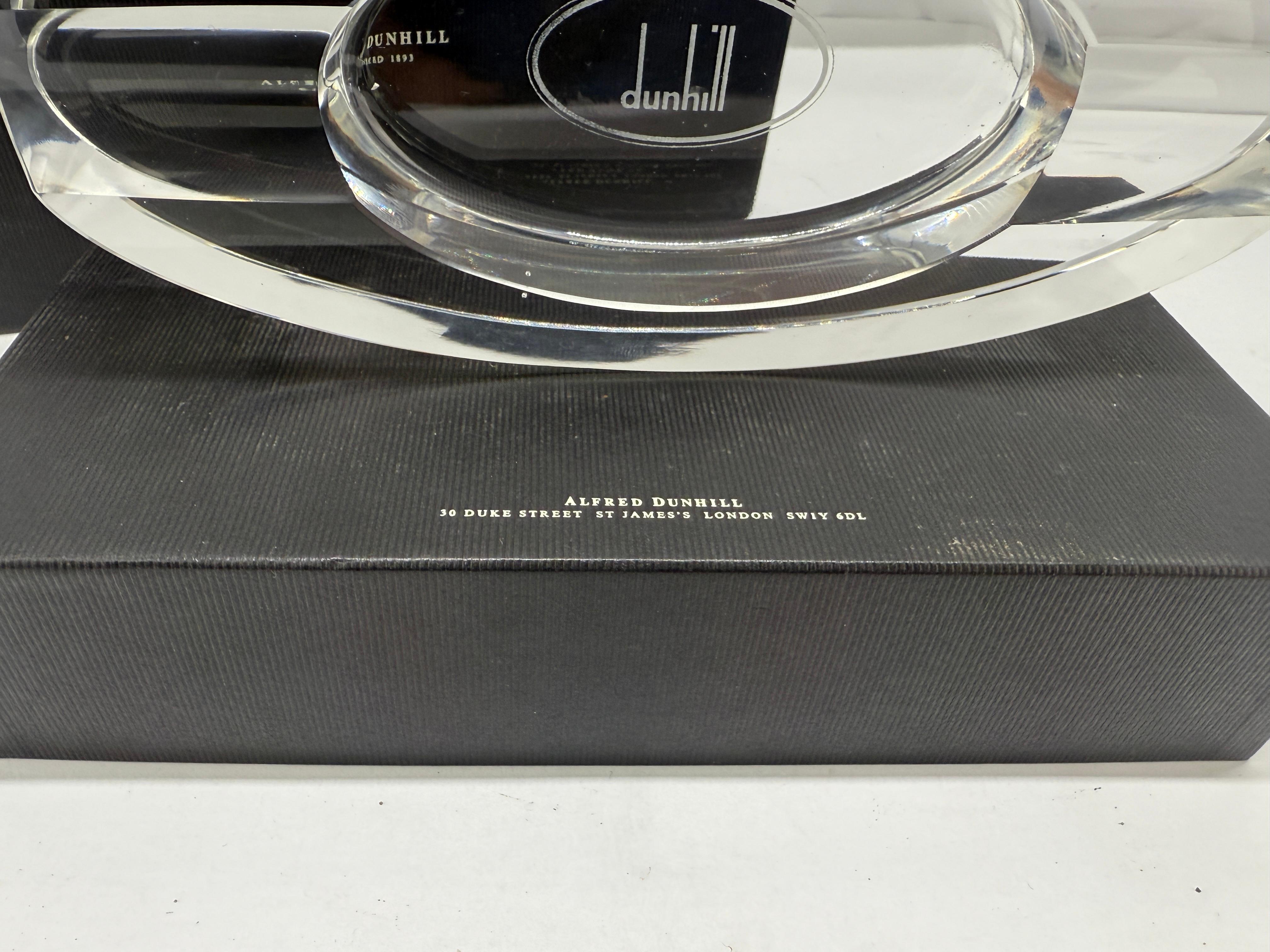 Alfred Dunhill Ovaler Aschenbecher aus geschliffenem Kristall mit Originalverpackung im Zustand „Gut“ im Angebot in Atlanta, GA