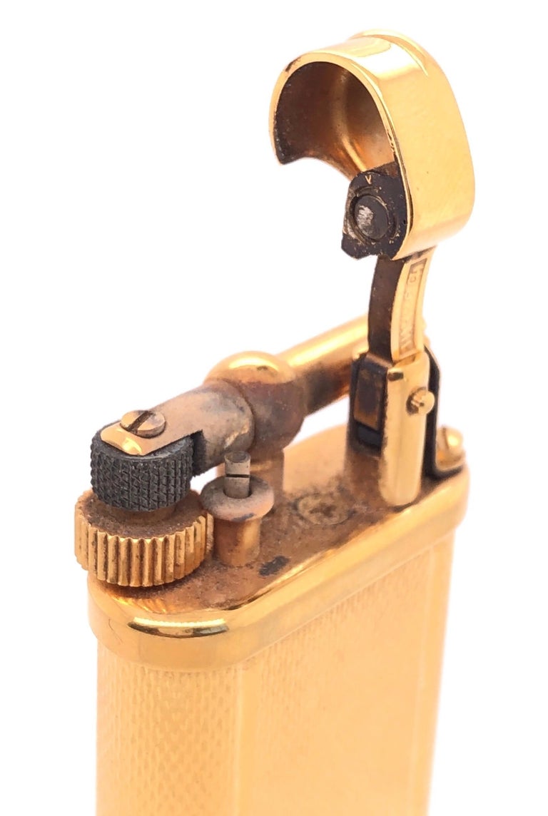 Alfred Dunhill Gold Plate Barley Design Unique Butane Table Lighter at