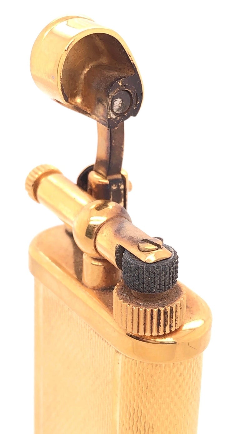 Alfred Dunhill Gold Plate Barley Design Unique Butane Table Lighter at