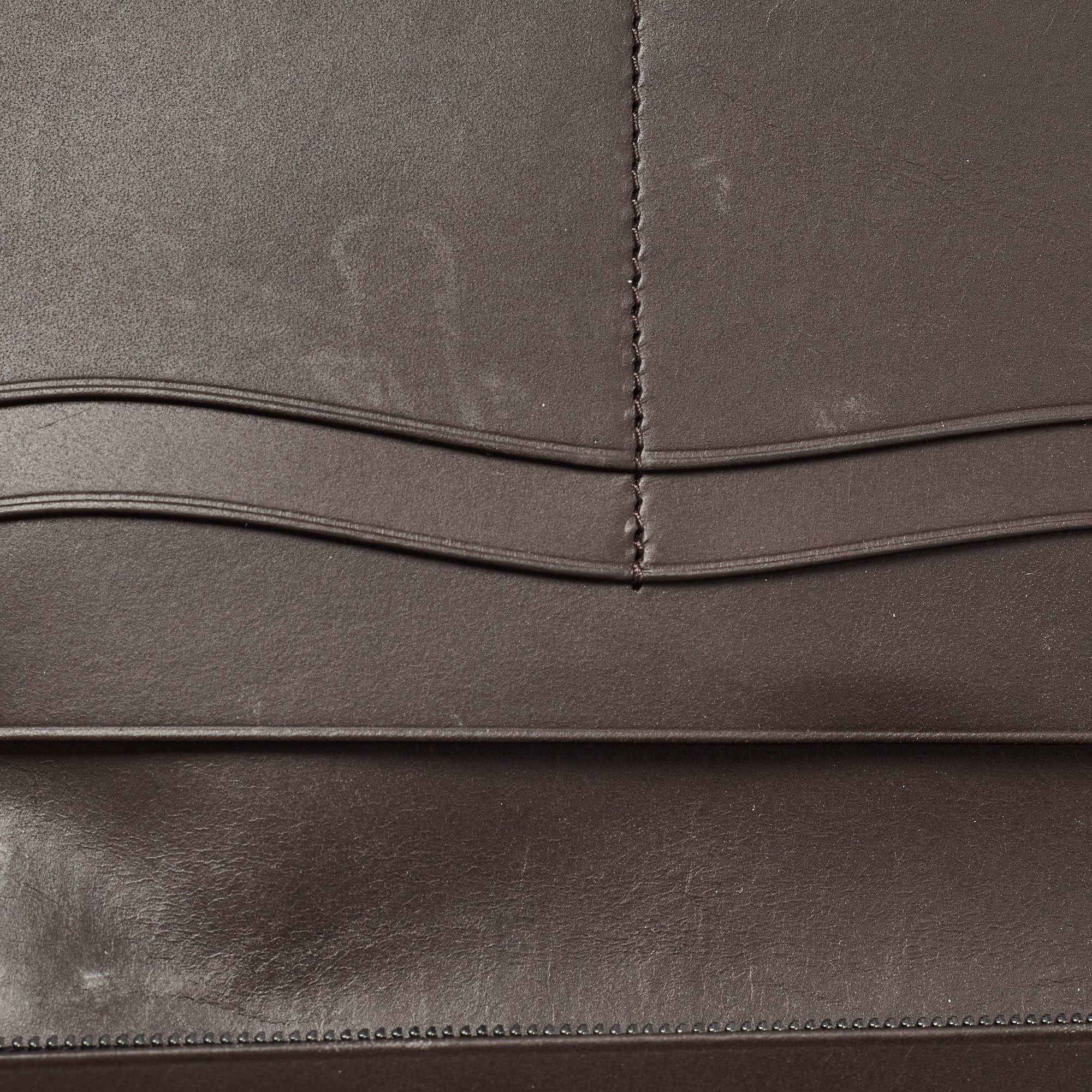 Men's Alfred Dunhill Navy Blue Leather Long Bifold Wallet For Sale