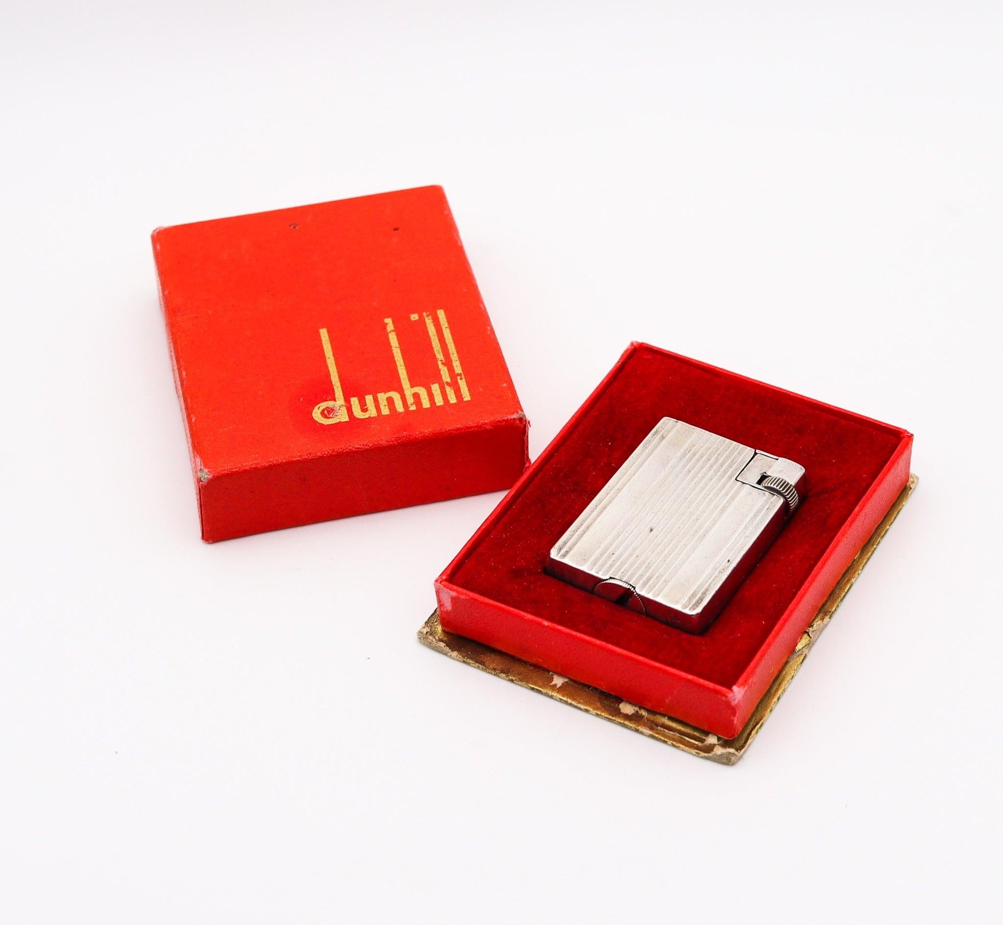 A Savory lighter designed by Alfred Dunhill.

This is a very scarce petrol pocket lighter, created in Switzerland by La Nationale for the  Alfred Dunhill Company in Paris, back in the 1935. This semi-automatic full-size lighter is the iconic and