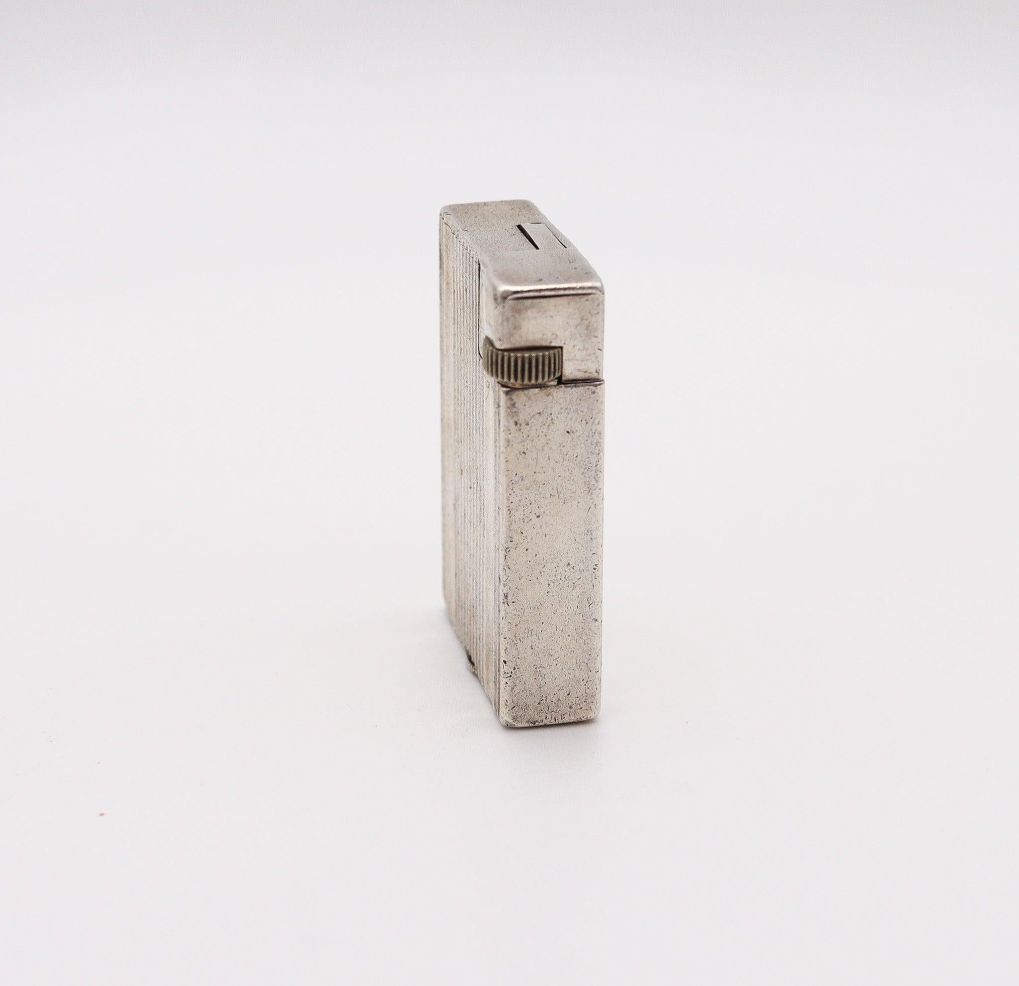 Silver ALFRED DUNHILL Paris 1936 Art Deco The Handy / Savory Petrol Pocket Lighter For Sale