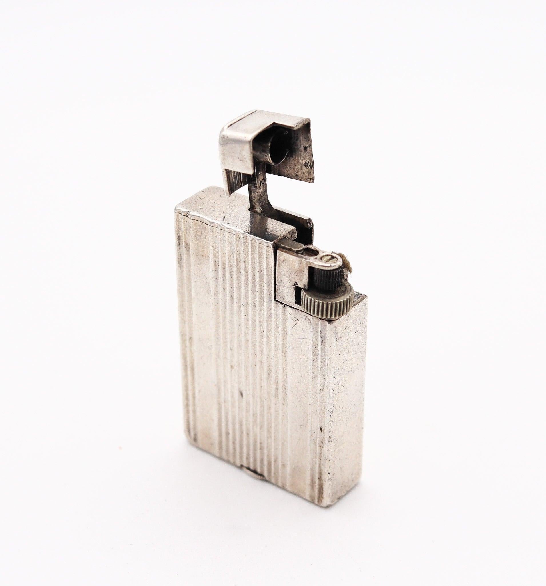 ALFRED DUNHILL Paris 1936 Art Deco The Handy / Savory Petrol Pocket Lighter For Sale 1