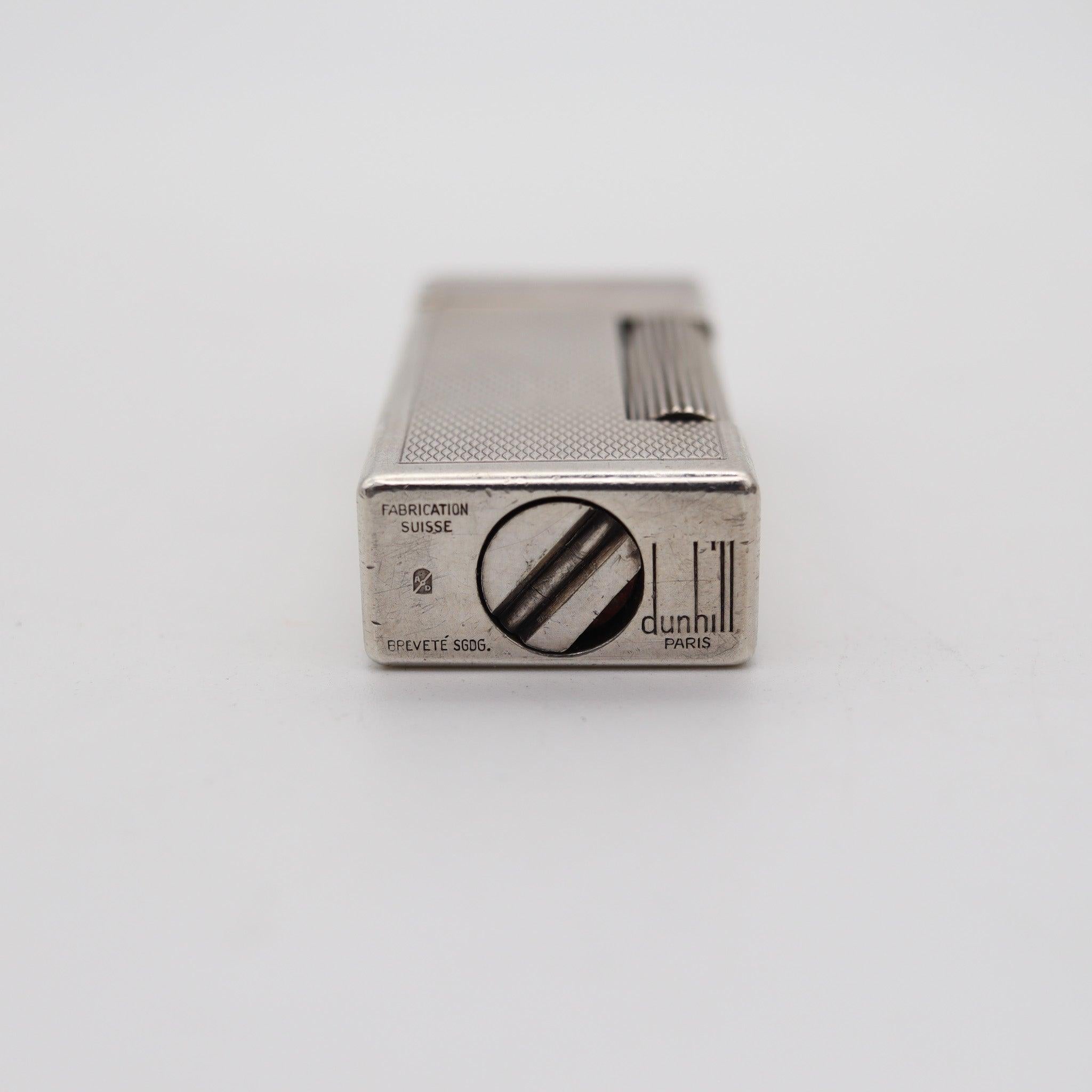 English ALFRED DUNHILL Paris 1960 Short Automatique Rollalite Petrol Pocket Lighter For Sale