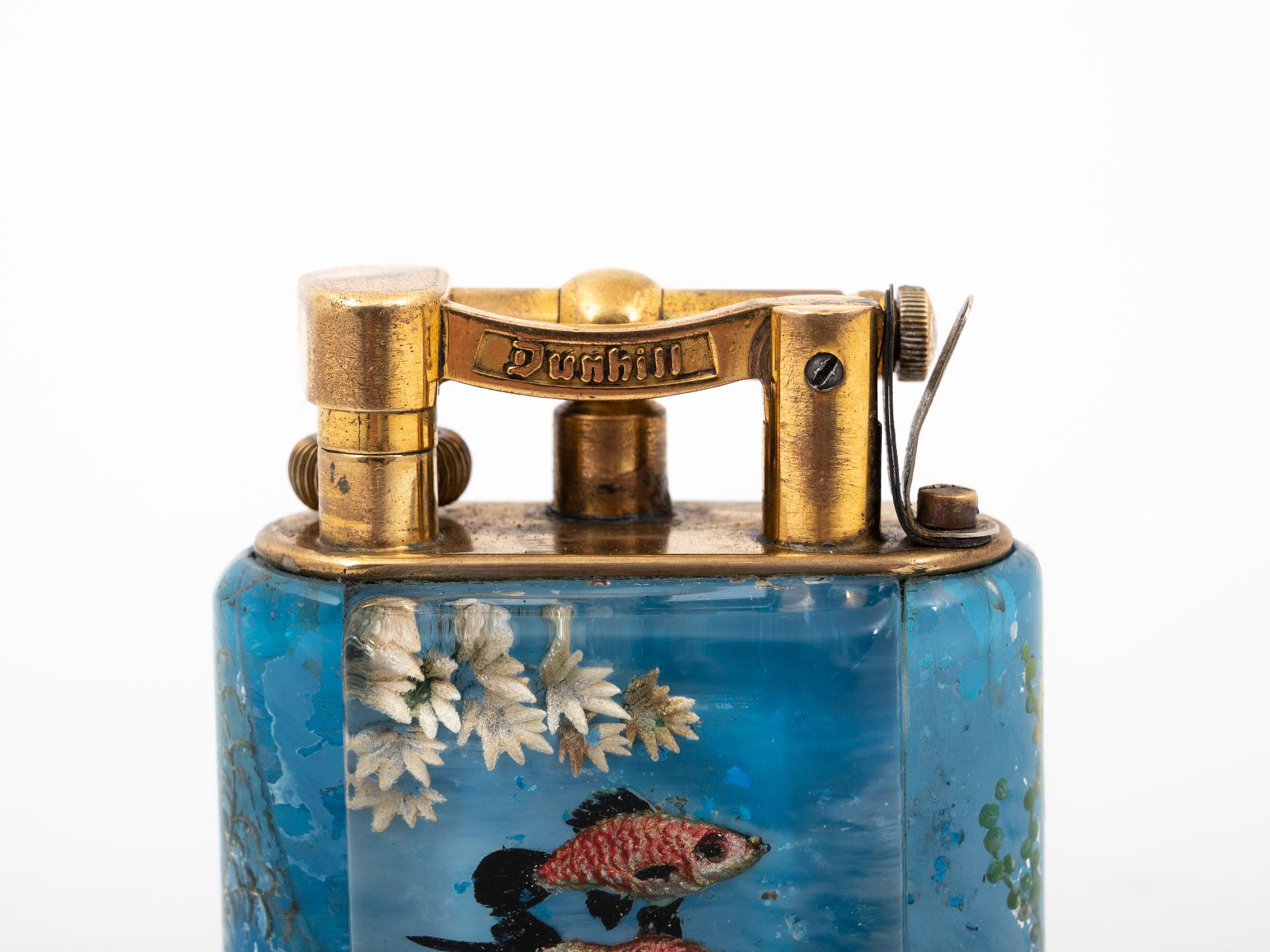 Alfred Dunhill Service Size Aquarium Lighter In Good Condition For Sale In Northampton, GB