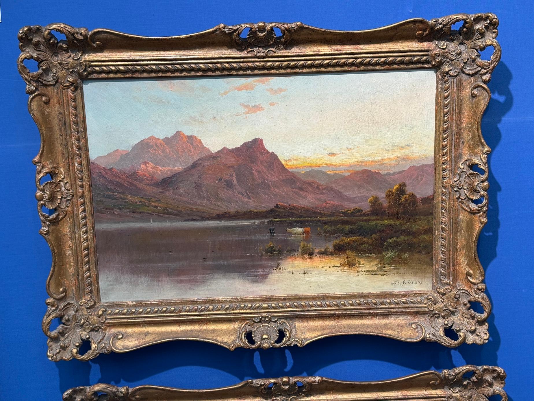 19th century Scottish Lock landscape scene with cows watering with sun setting - Painting de  Alfred Fontville de Breanski