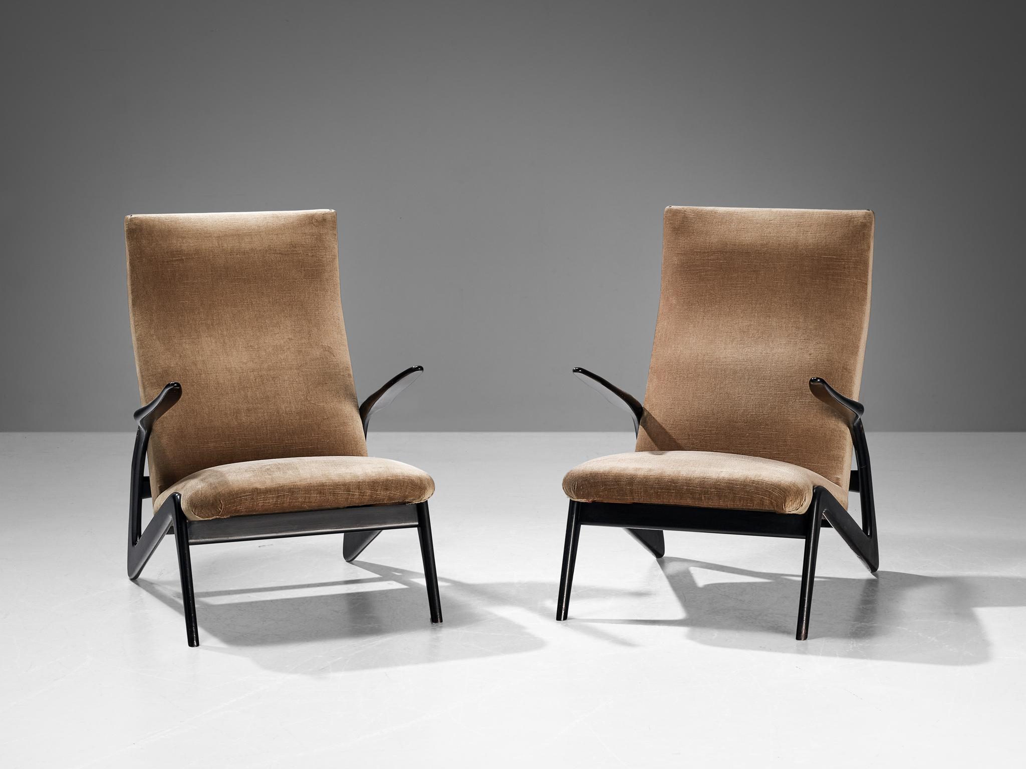 Alfred Hendrickx for Belform Pair of Lounge Chairs  1
