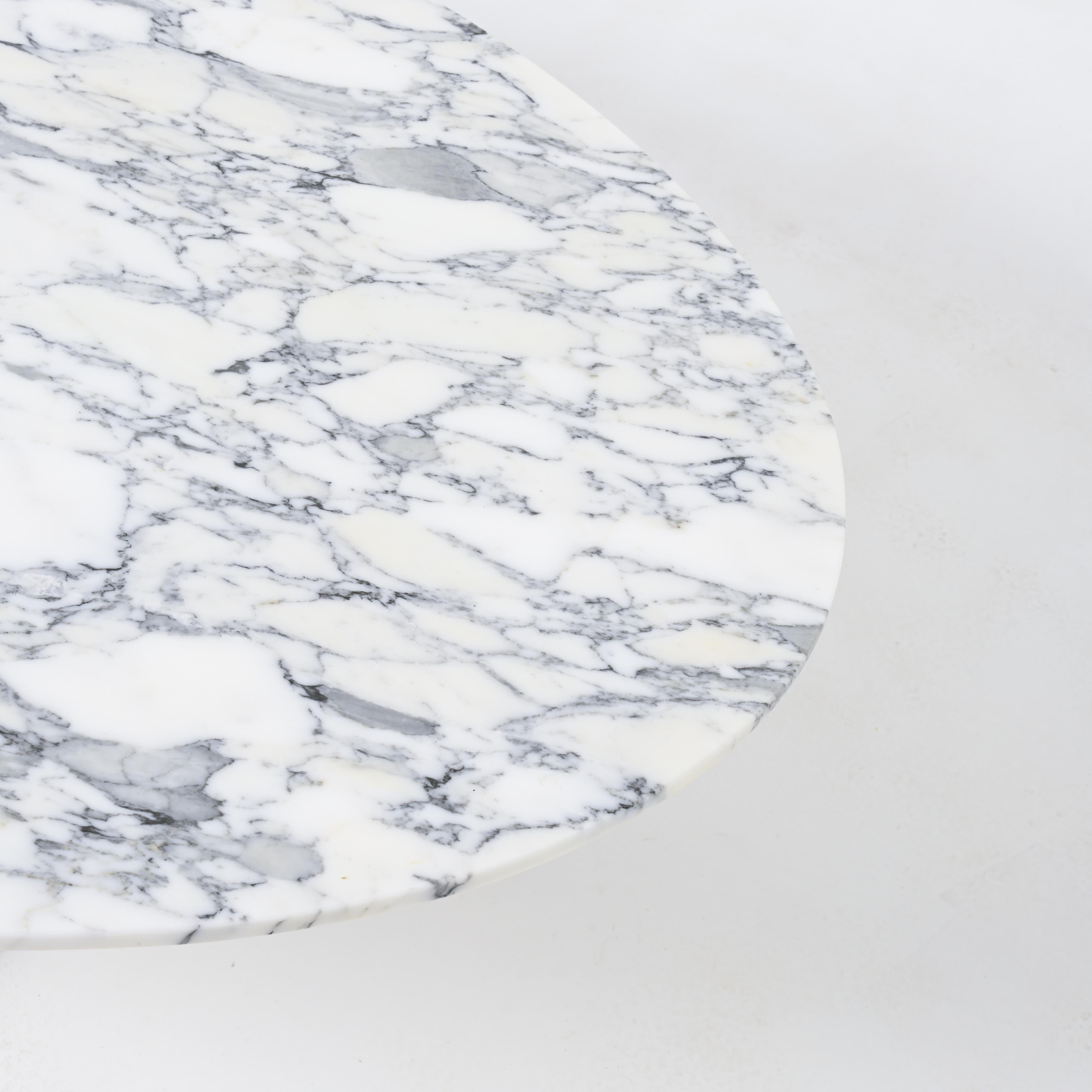 Alfred Hendrickx Oval Dining Table Marble top en vente 9