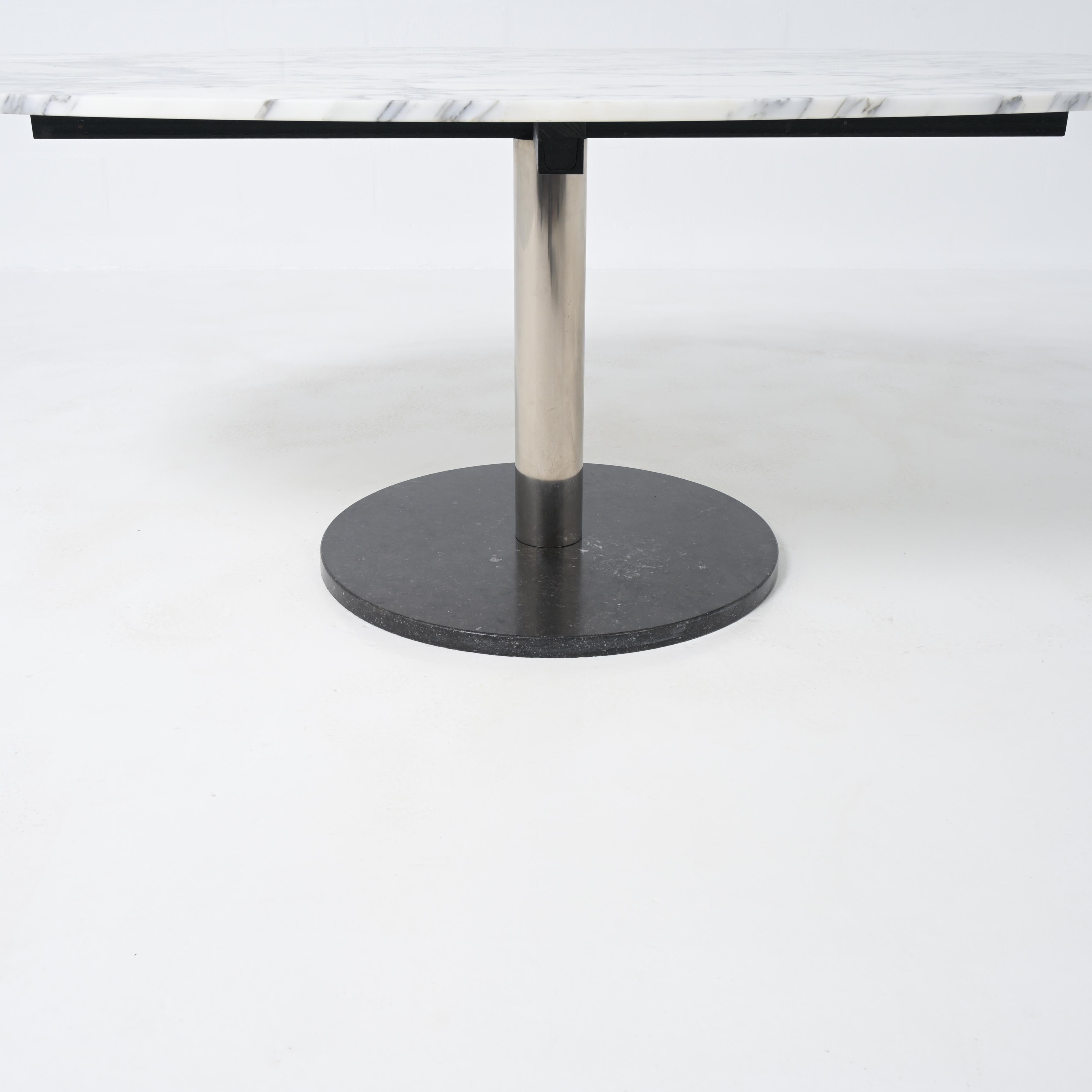 Alfred Hendrickx Oval Dining Table Marble top en vente 1