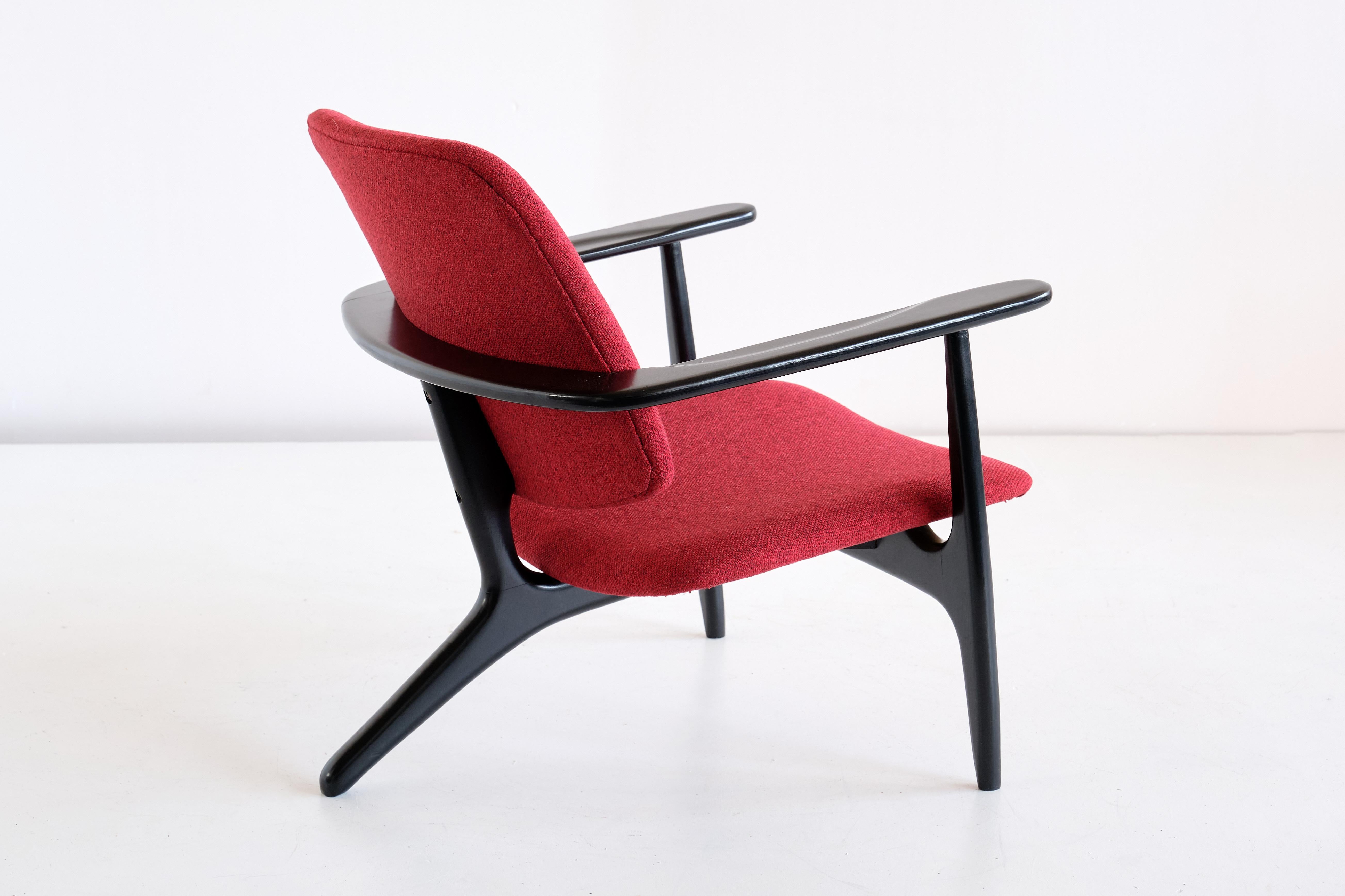 Lacquered Alfred Hendrickx S3 Armchair Designed for Sabena Airlines, Belgium, 1958 For Sale