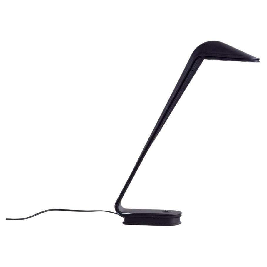 Alfred Homann para Louis Poulsen. Lámpara de sobremesa "Rappe Louis" de aluminio anodizado. en venta
