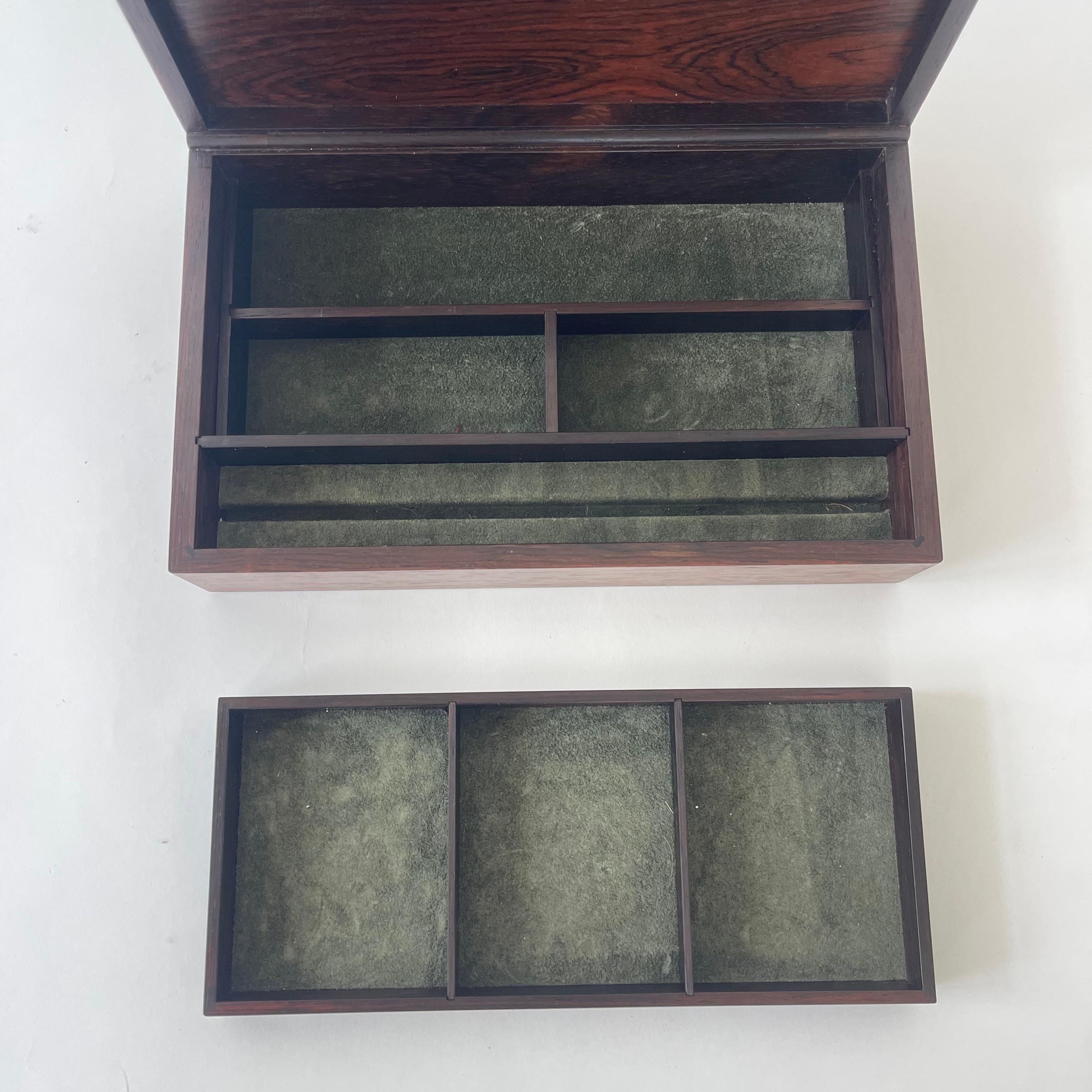 Alfred Klitgaard Boîte à bijoux moderne danoise en bois de rose et daim, Danemark, années 1950 en vente 5