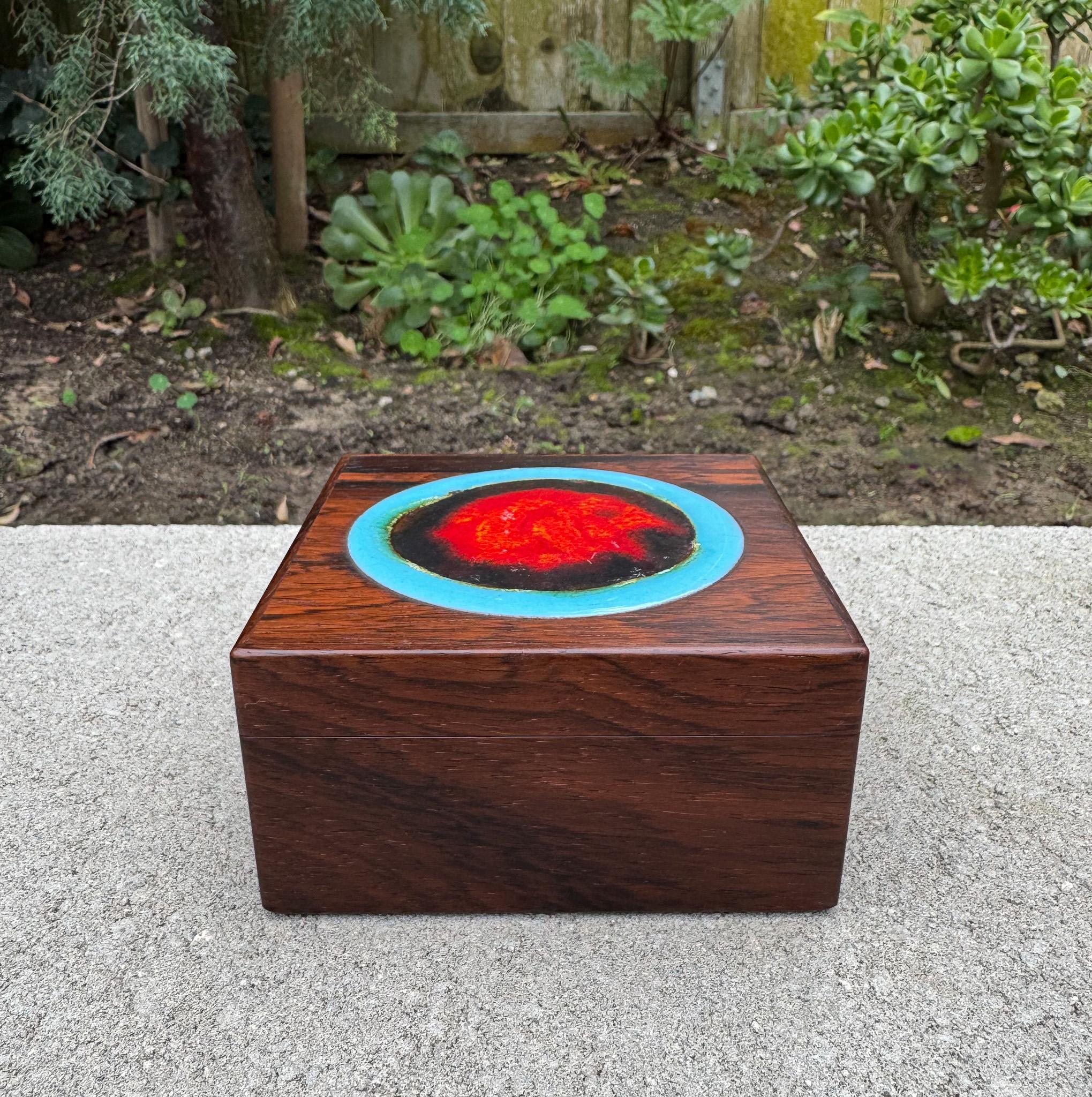 Alfred Klitgaard Wood & Enamel Box for Bodil Eje, Denmark, c.1965 For Sale 6