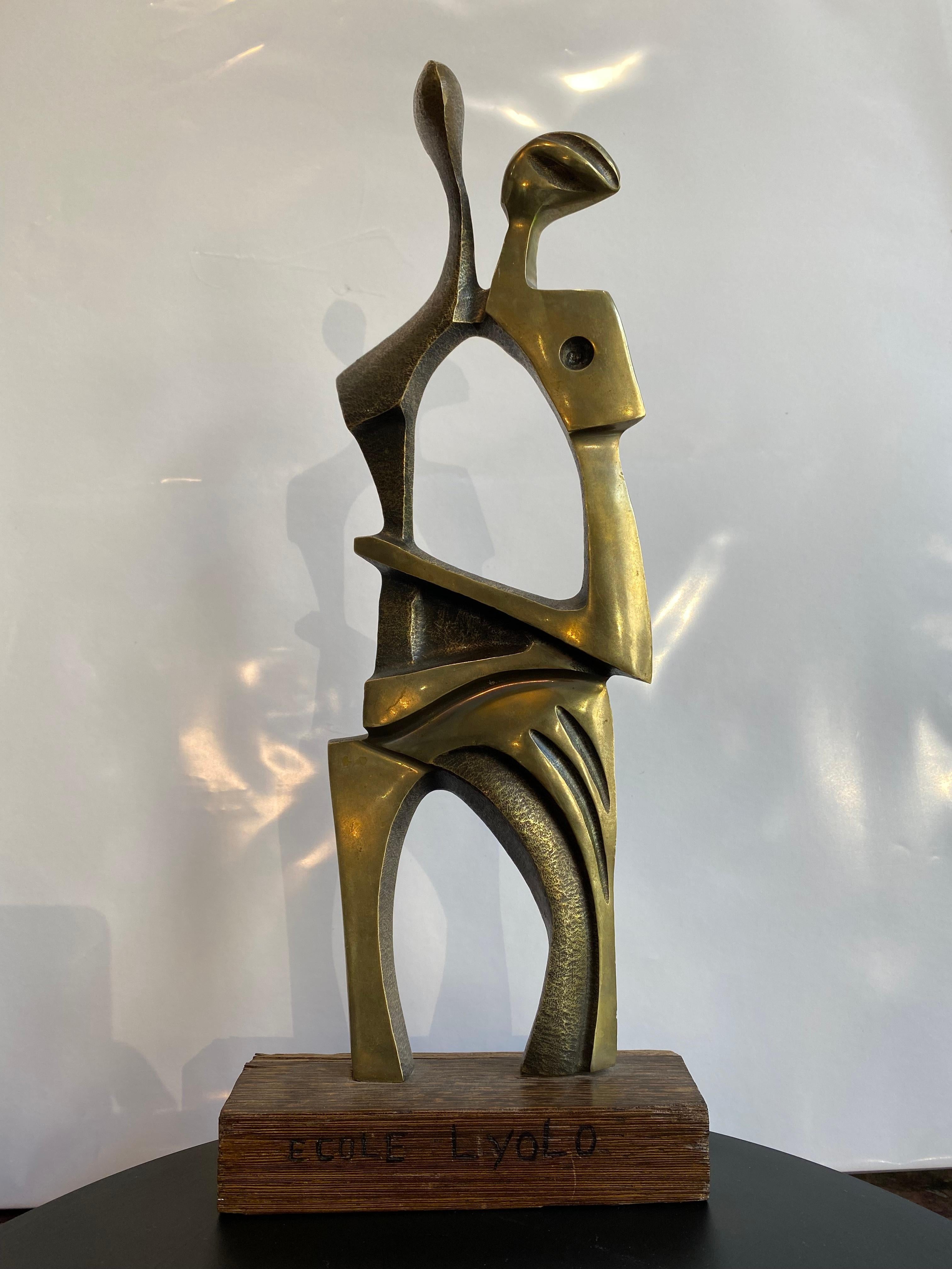 Alfred Liyolo Figurative Sculpture - Couple of lovers