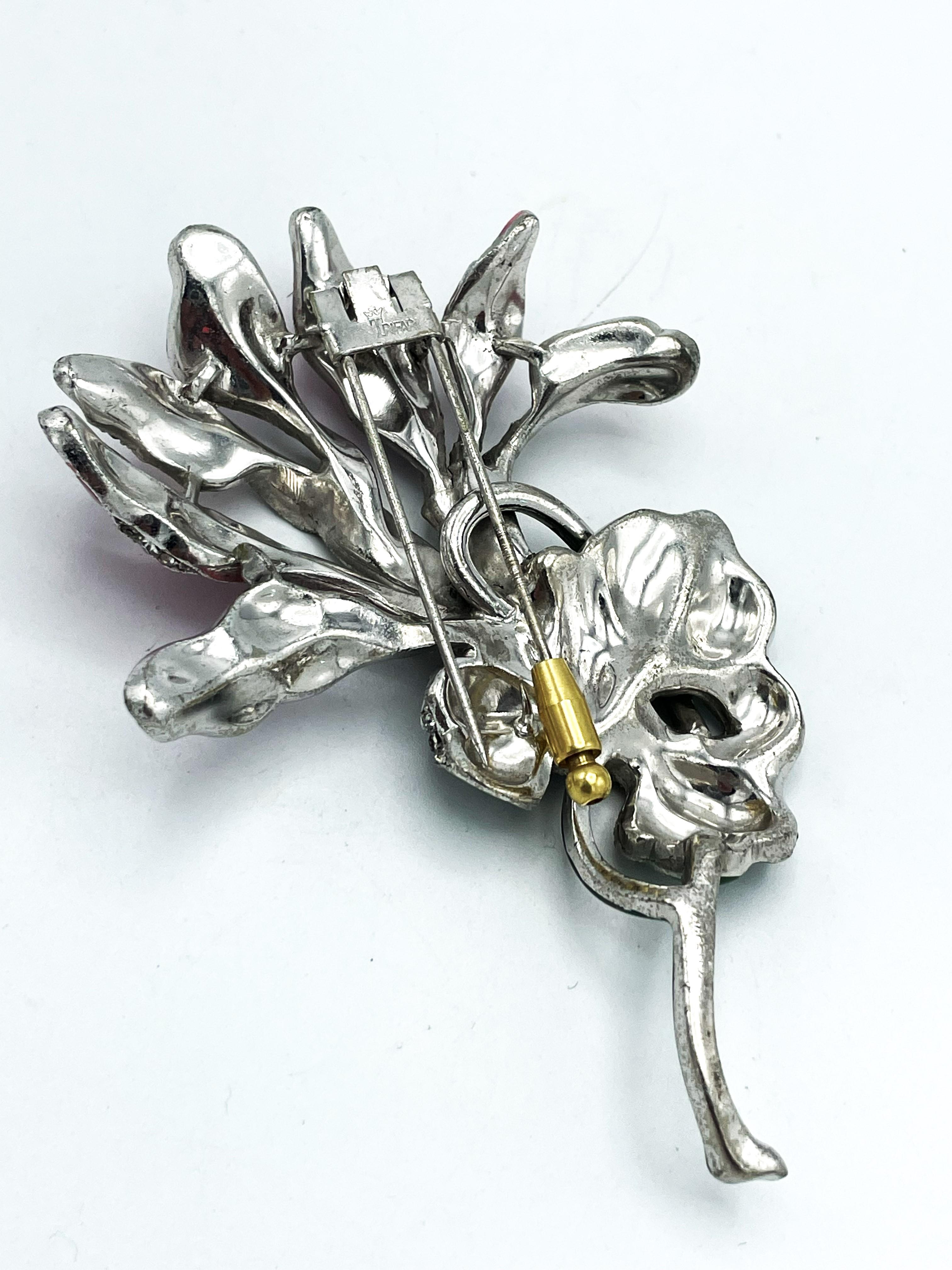 Alfred Philippe Trifari pink Cylame flower pin, pave and enamel, 1940's USA For Sale 4
