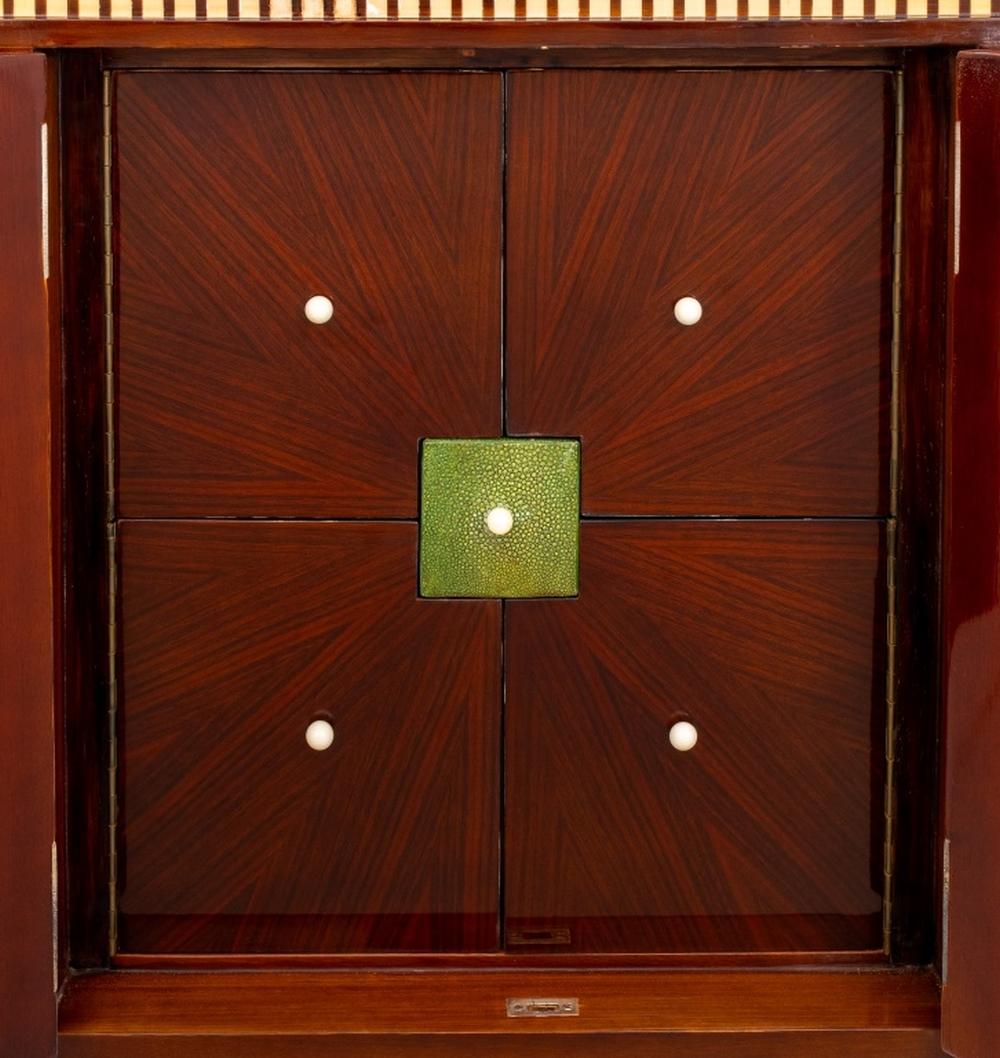 Alfred Porteneuve nach Ruhlmann Triplan-Schrank (Französisch)