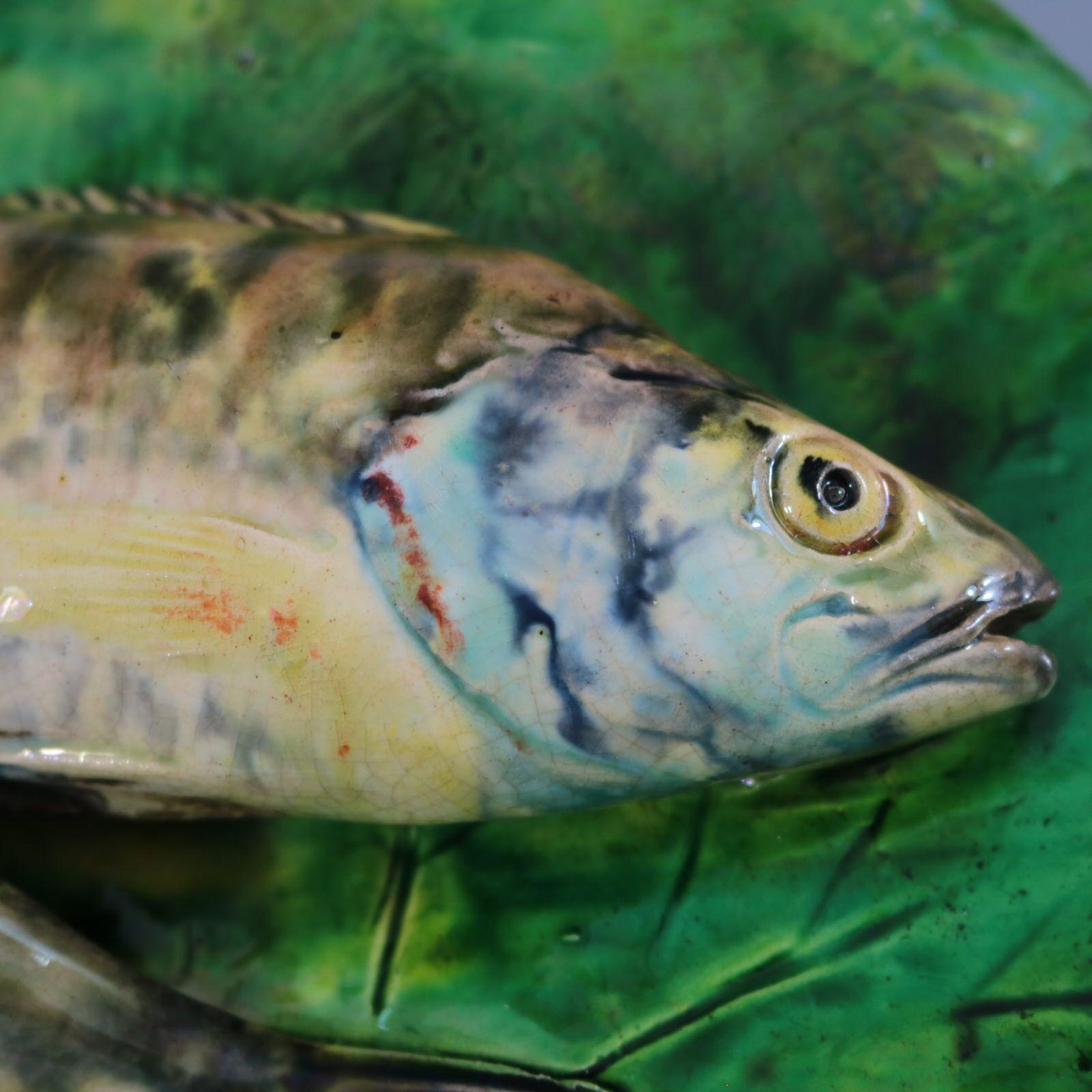 Plaque murale en forme de poisson en majolique de Palissy d'Alfred Renoleau en vente 4
