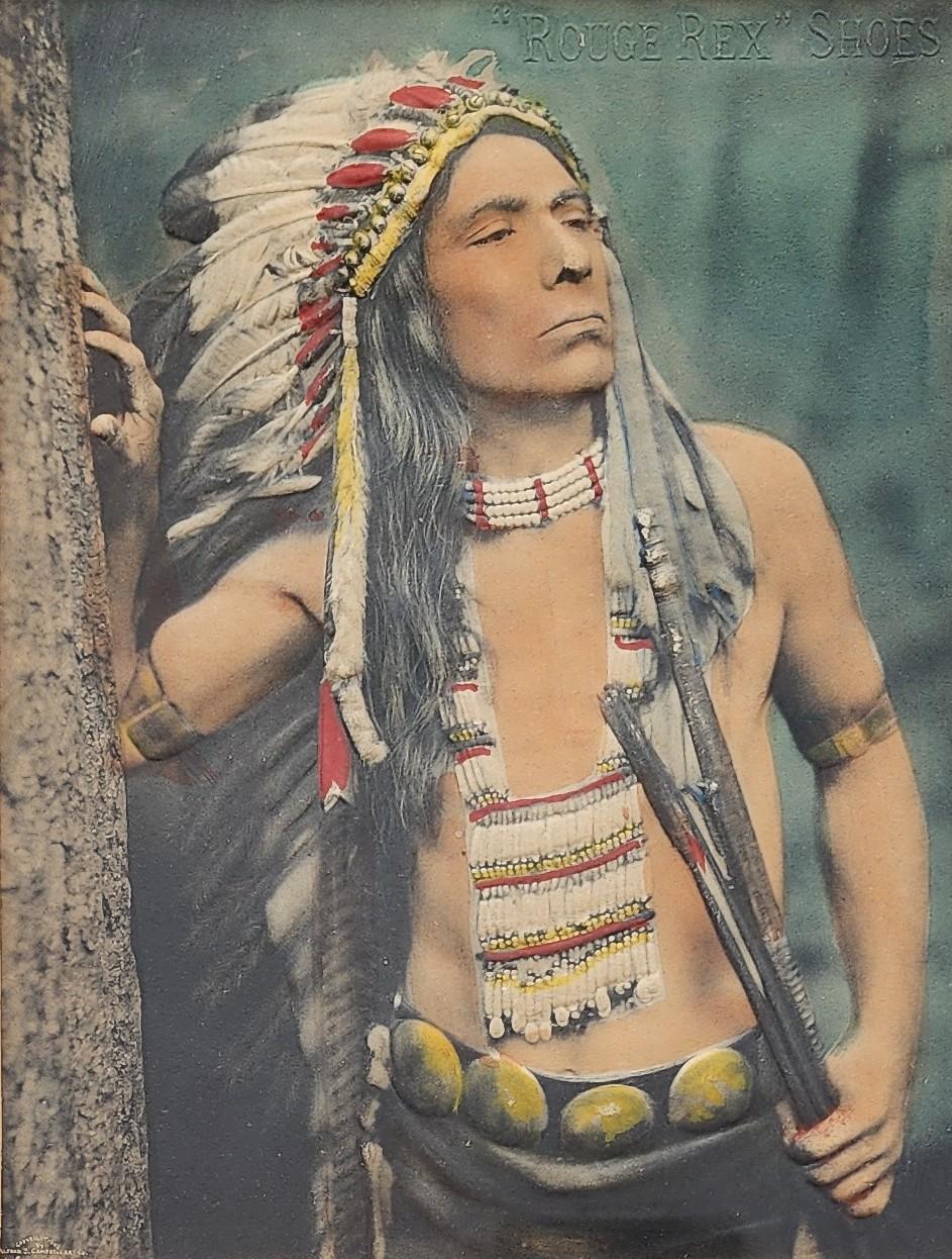 Chaussures Rouge Rex, Art-Relievo, publicité datant d'environ 1900, Amérindiens amérindiens - Print de Alfred S. Campbell