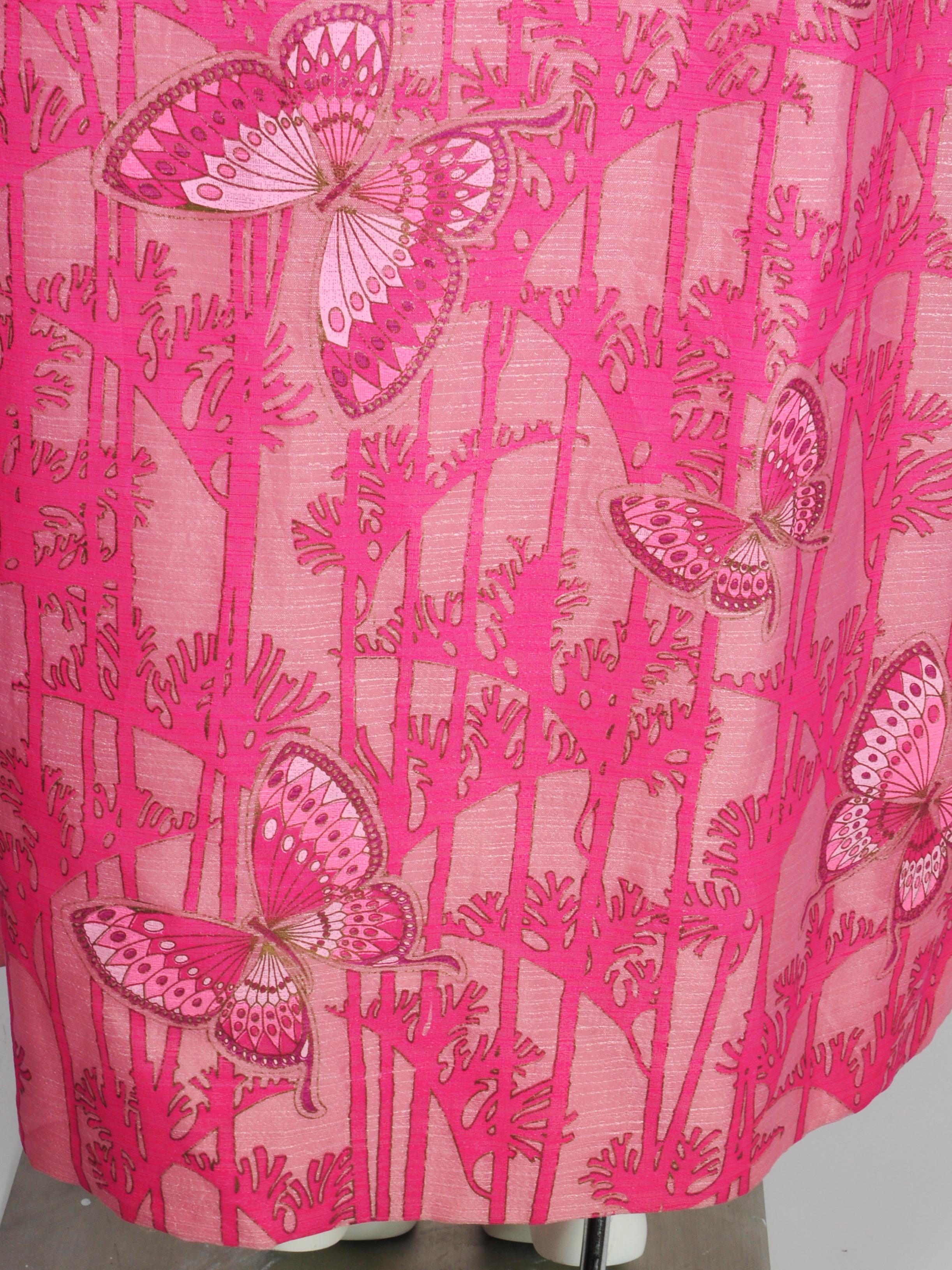 Alfred Shaheen Hawaii California Maxi Dress with Butterfly Floral Print in Pink  For Sale 6