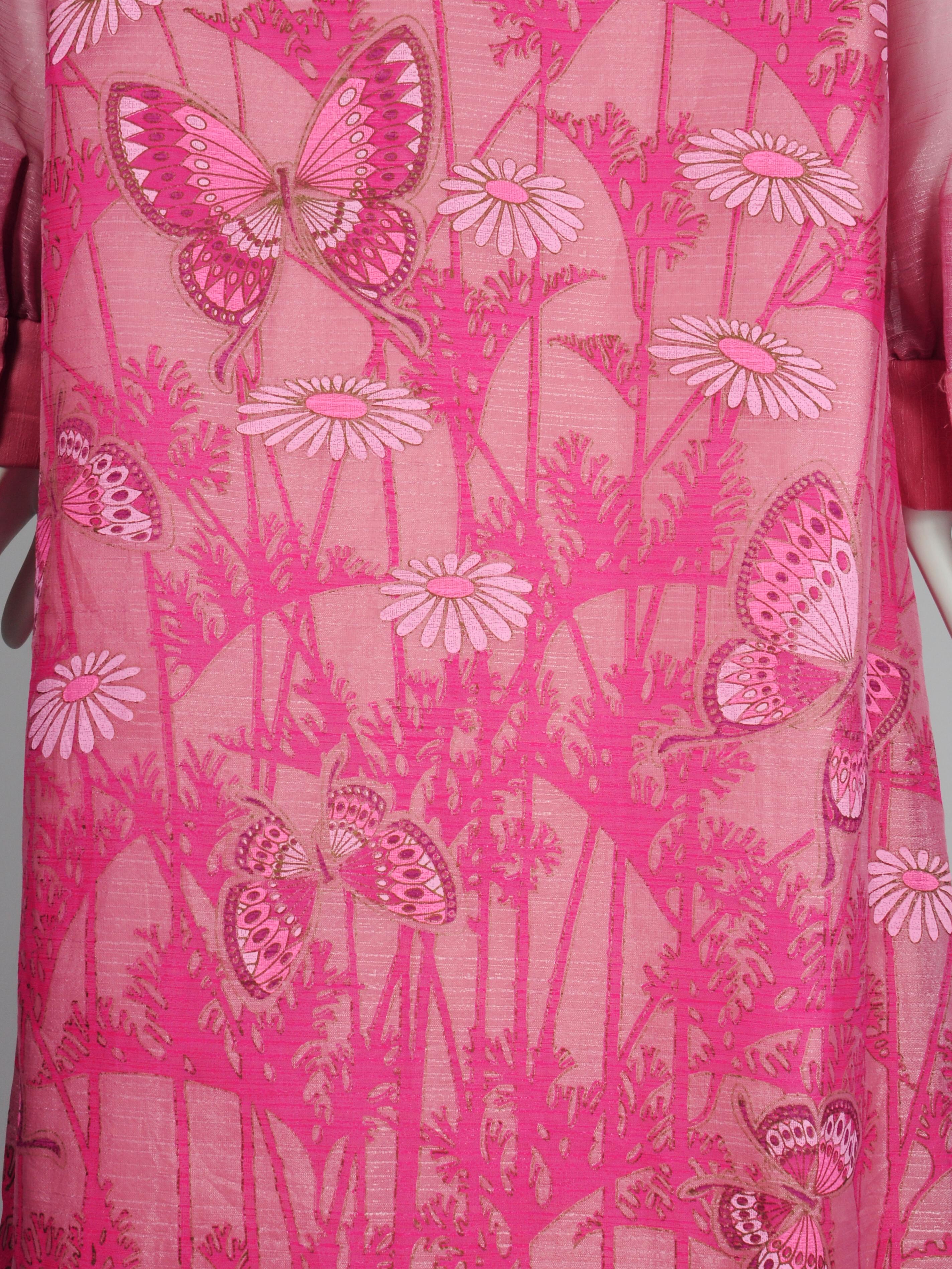 Alfred Shaheen Hawaii California Maxi Dress with Butterfly Floral Print in Pink For Sale 5