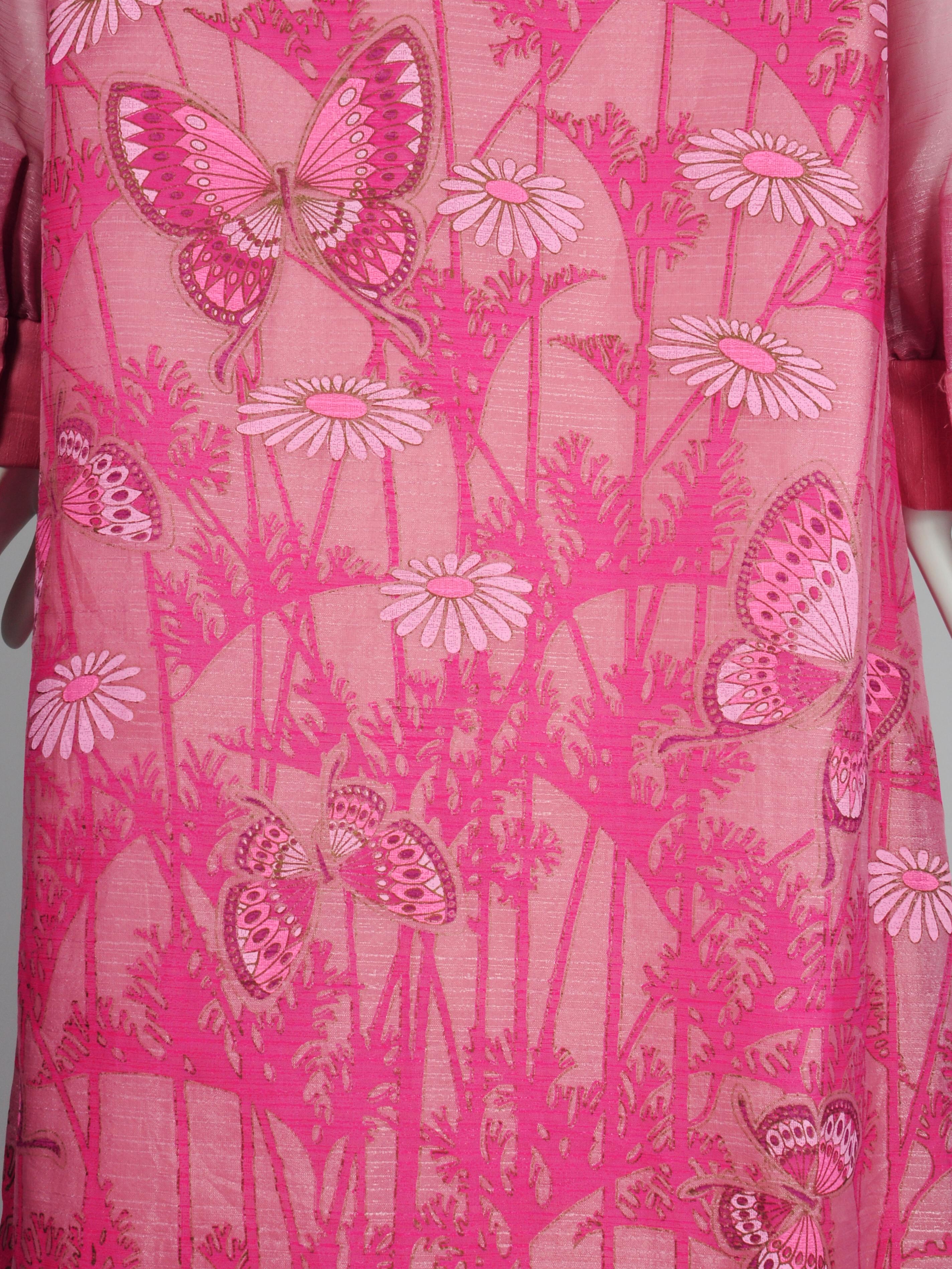 Alfred Shaheen Hawaii California Maxi Dress with Butterfly Floral Print in Pink  For Sale 5