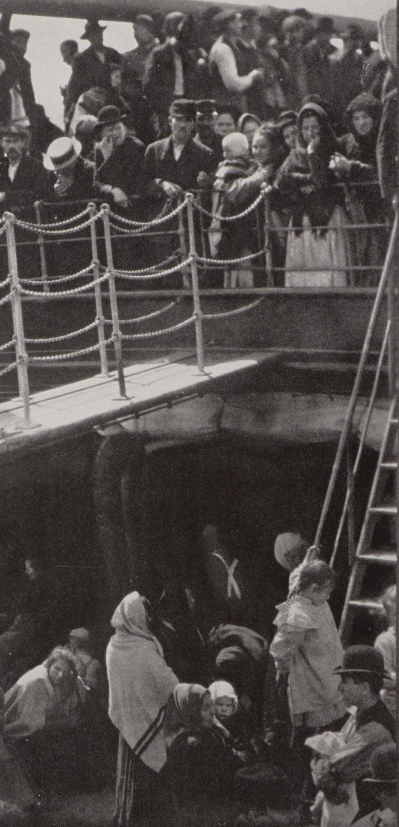 Alfred Stieglitz, The Steerage, 1947 (d'après) en vente 2