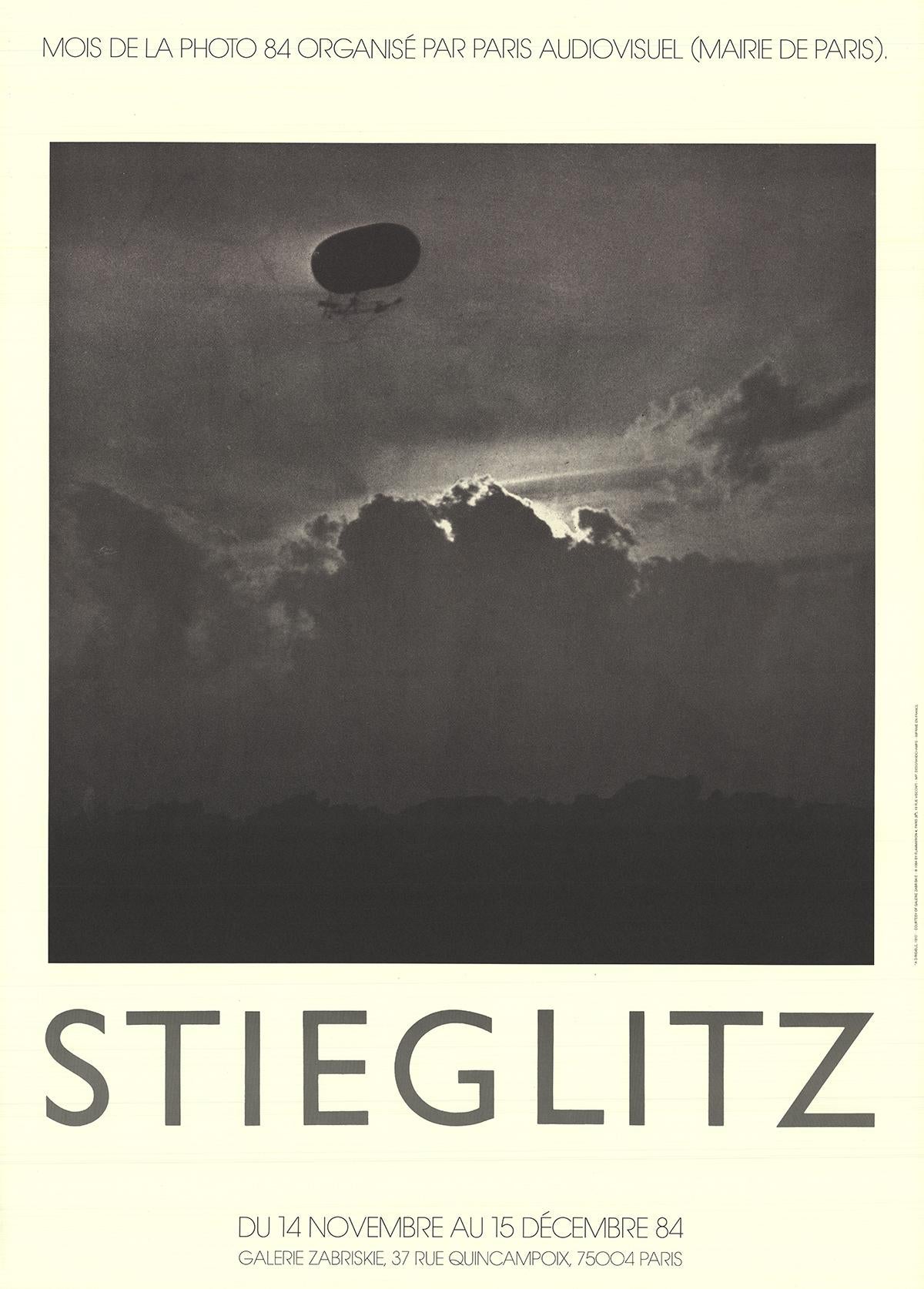 Alfred Stieglitz Landscape Print - A Dirigible (1910)