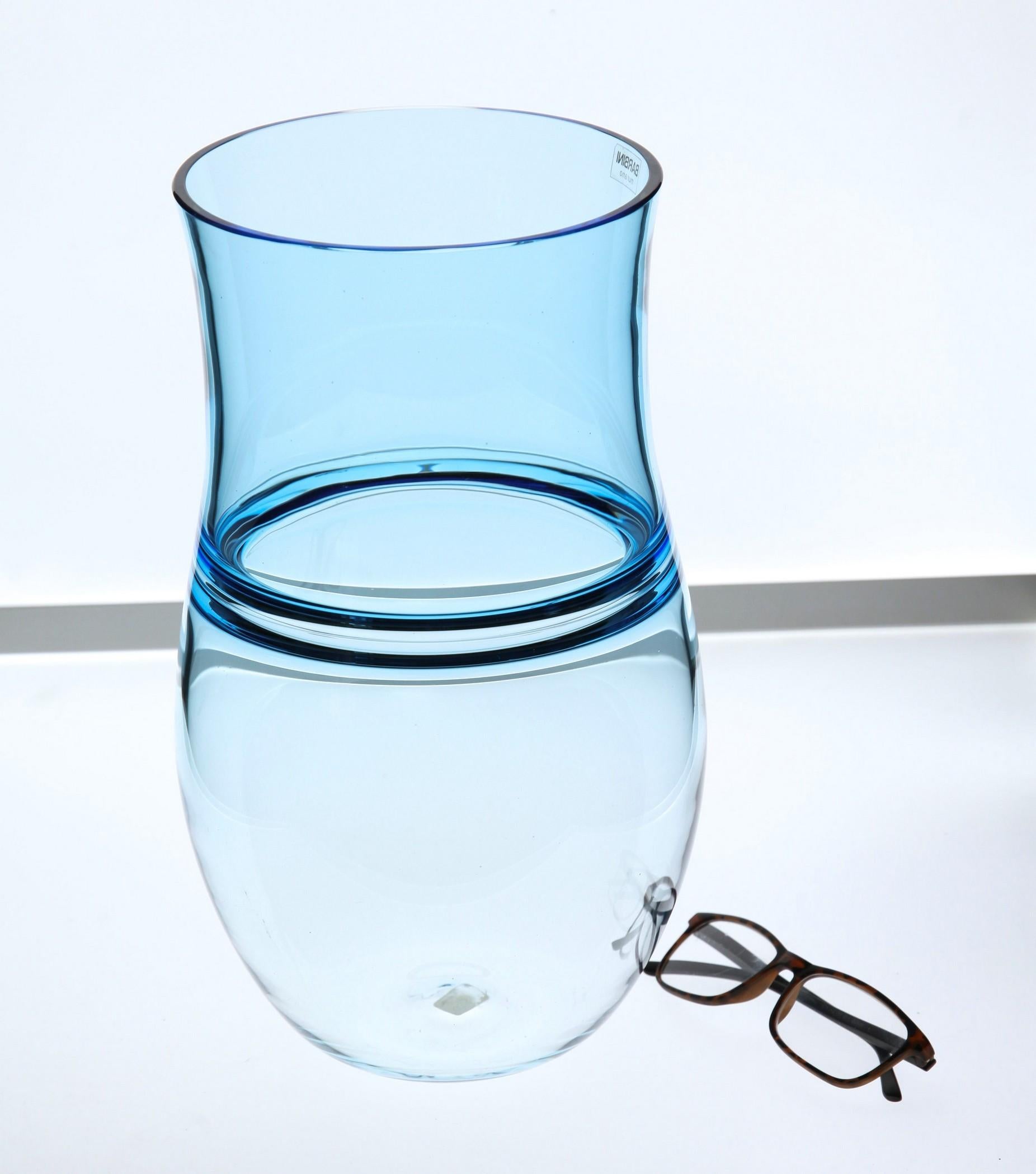 Alfredo Barbini:: Aquamarine Incalmo Vase Murano Glass 1980s:: Signé et étiqueté en vente 3
