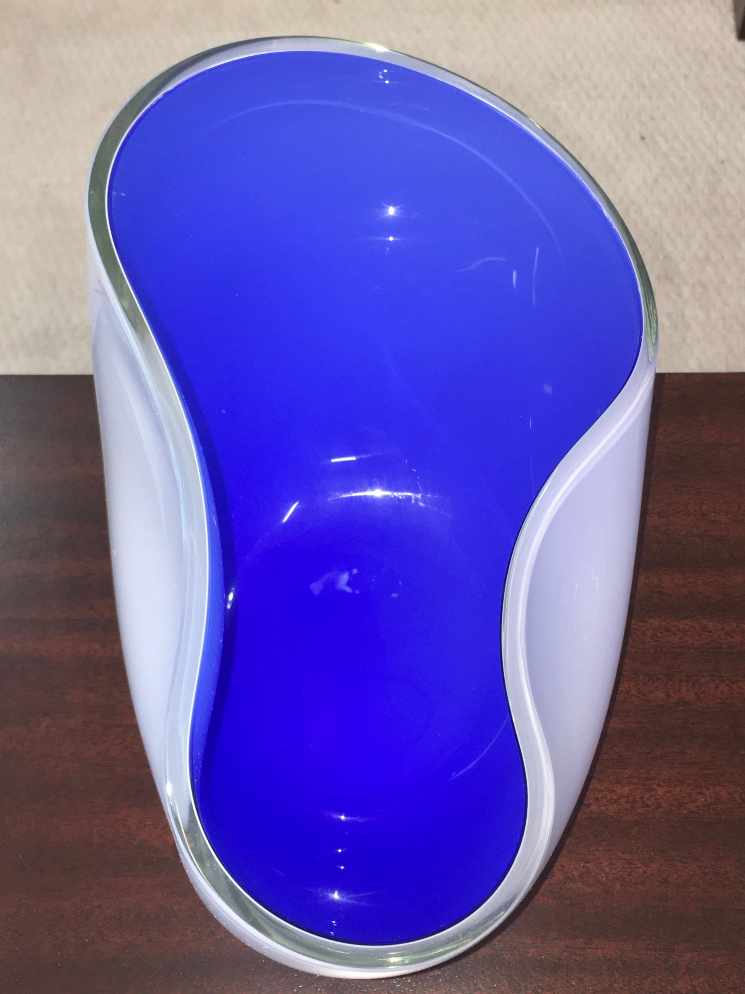 Murano Glass Alfredo Barbini Biomorphic Glass Bowl, Signed For Sale