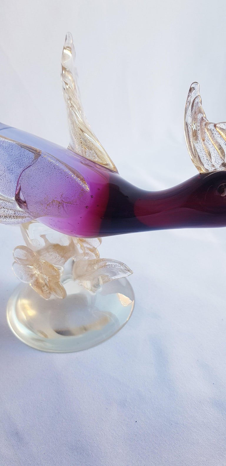 Alfredo Barbini for Cenedese Antique Murano Glass Bird with Gold Leaf For Sale at 1stDibs