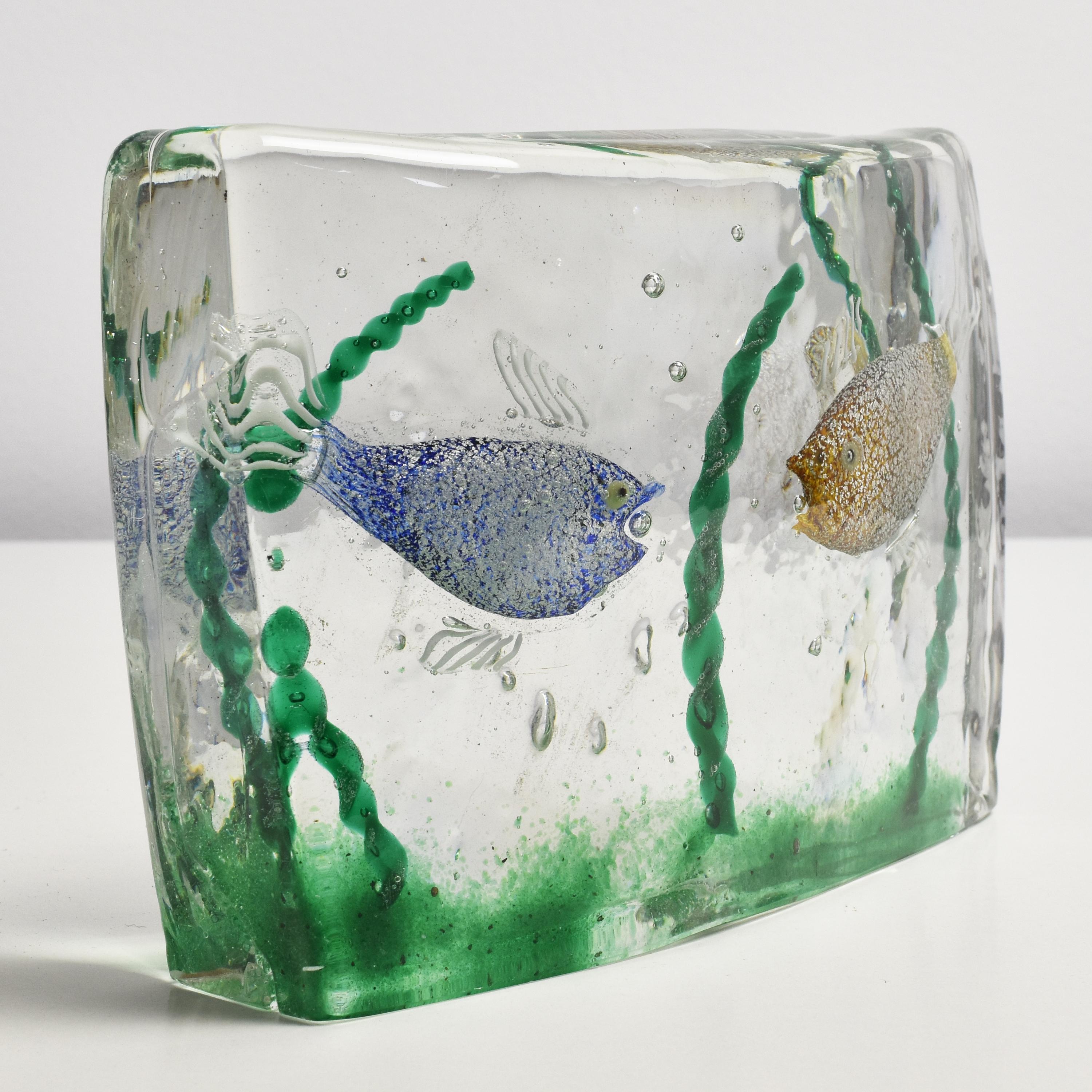 Italian Alfredo Barbini for Cenedese Murano Glass Aquarium Sculptue, Italy, 1950s For Sale