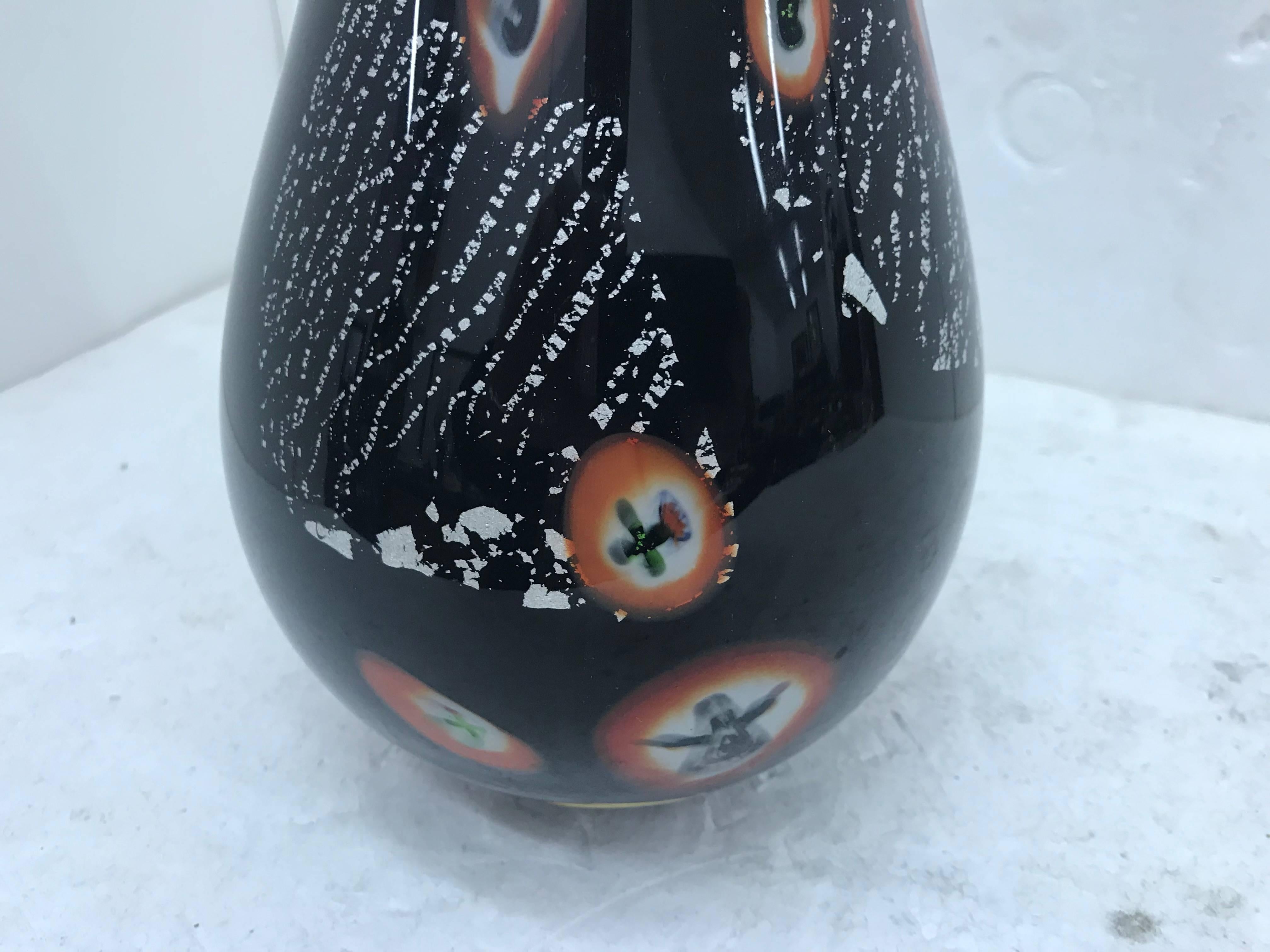 1975er Alfredo Barbini Modernistische Vase aus schwarzem Murano-Glas (Italienisch) im Angebot