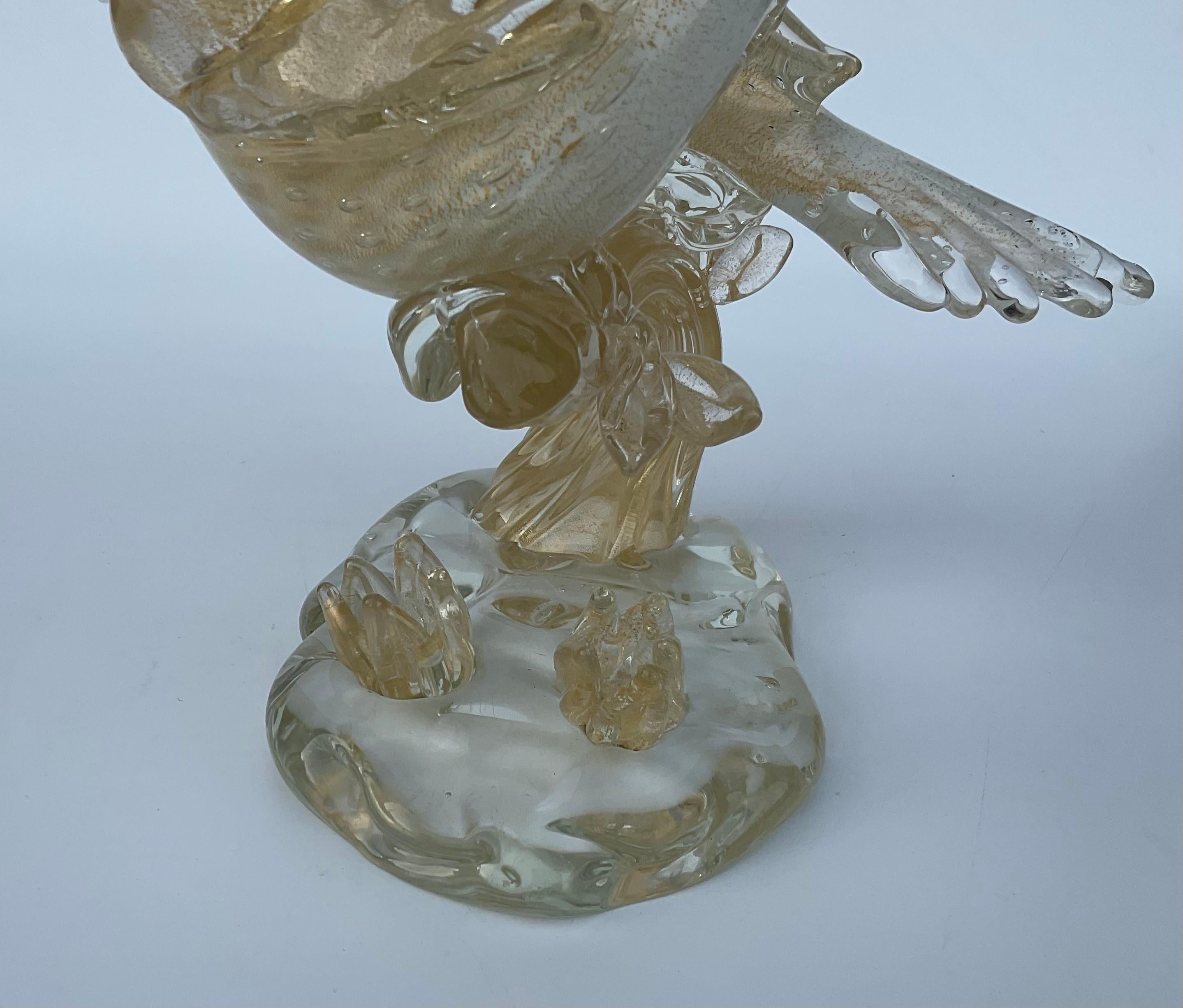 Italian Alfredo Barbini Murano Art Glass Double Bird Sculpture in White and Gold Bubbles