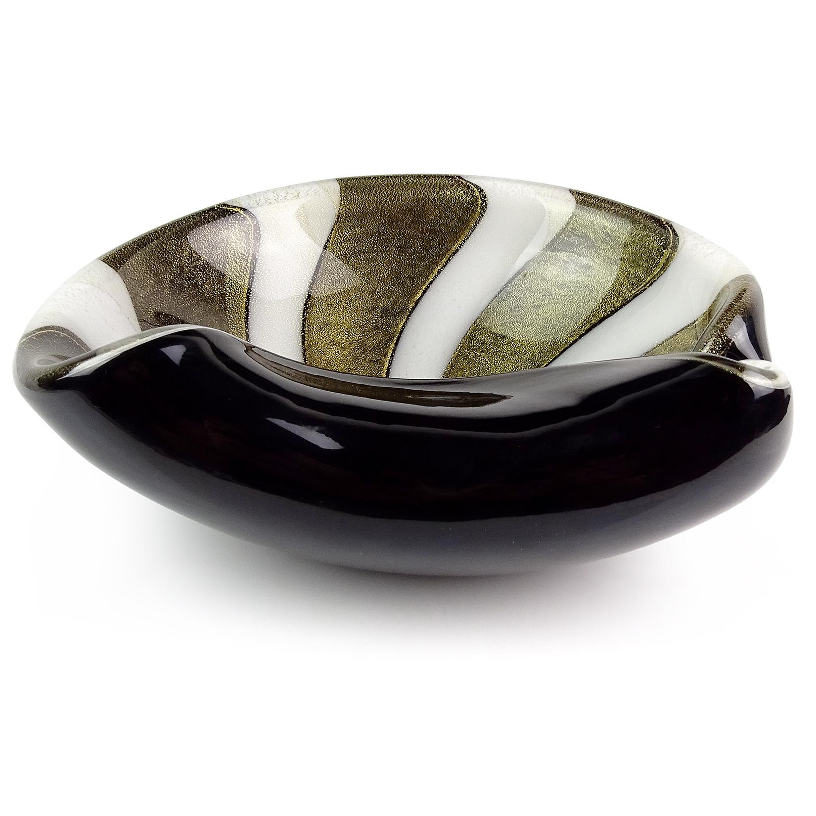 Hand-Crafted Alfredo Barbini Murano Black White Stripes Gold Flecks Italian Art Glass Bowl