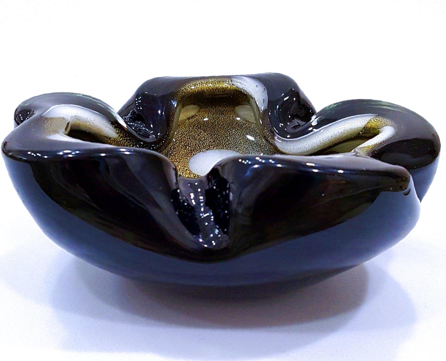 Alfredo Barbini Cuenco/Cenicero de cristal de Murano, negro con pentoni y polveri dorados en venta 3