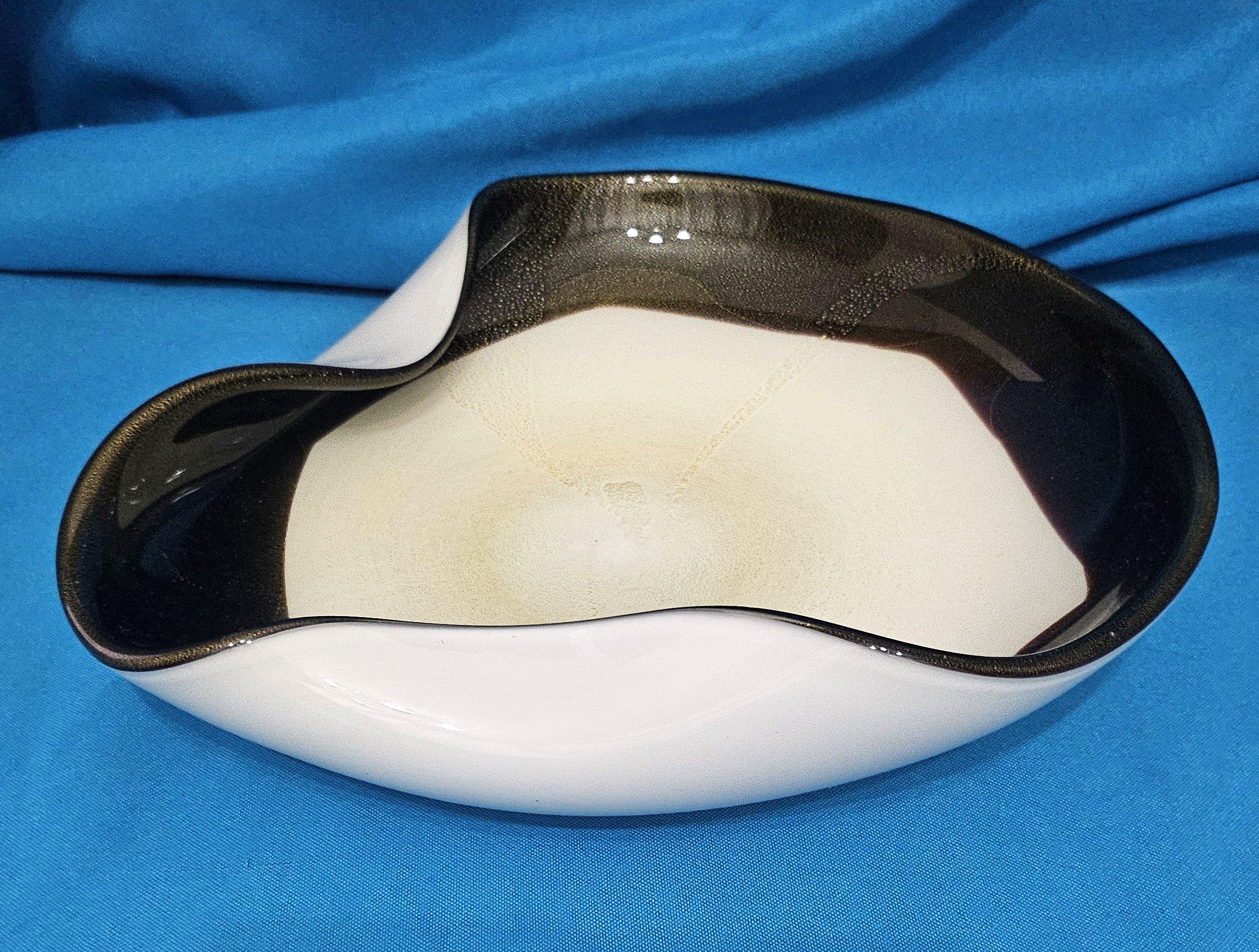 Verre de Murano Alfredo Barbini Murano Glass Bowl / Dish with Gold, Large, Rare / Hard to Find en vente